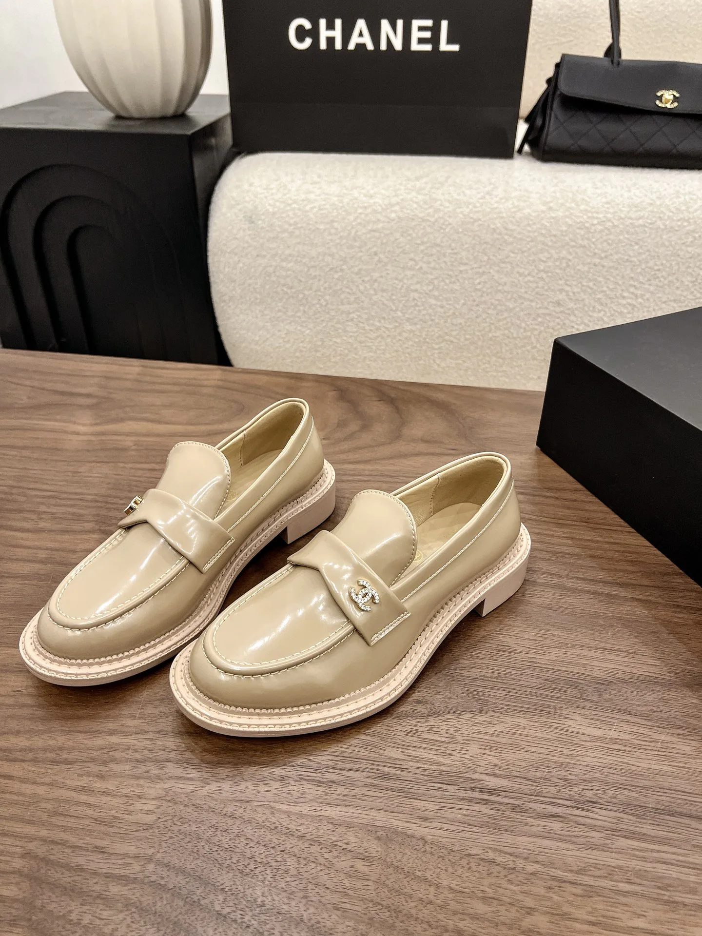 Лоферы И Мокасины Женские Chanel 17582598