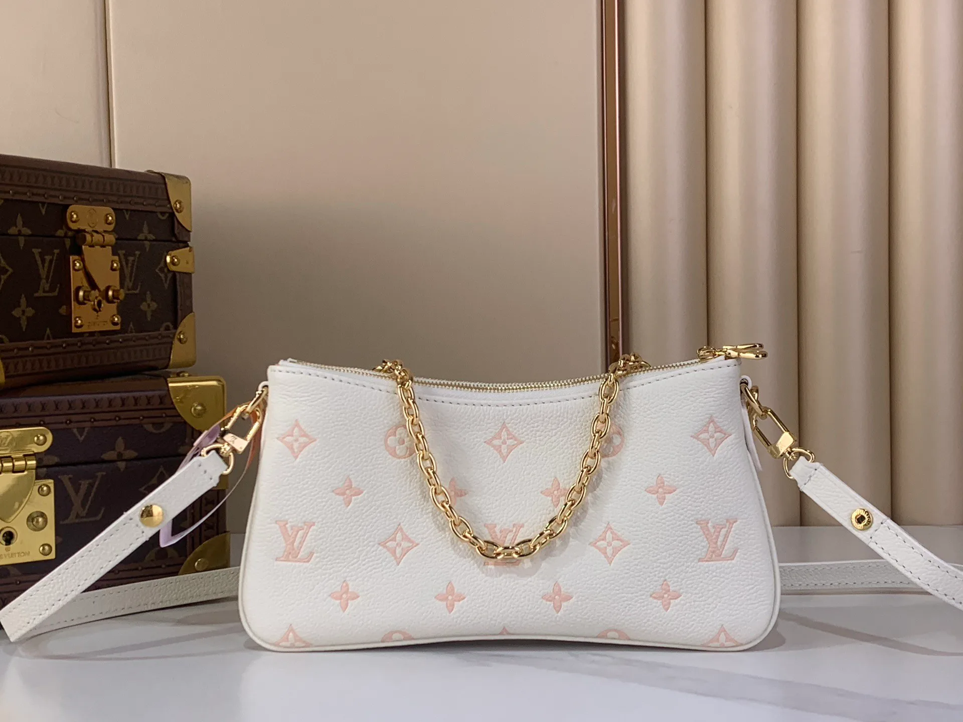 Классические Сумки Женские Louis Vuitton 5041297