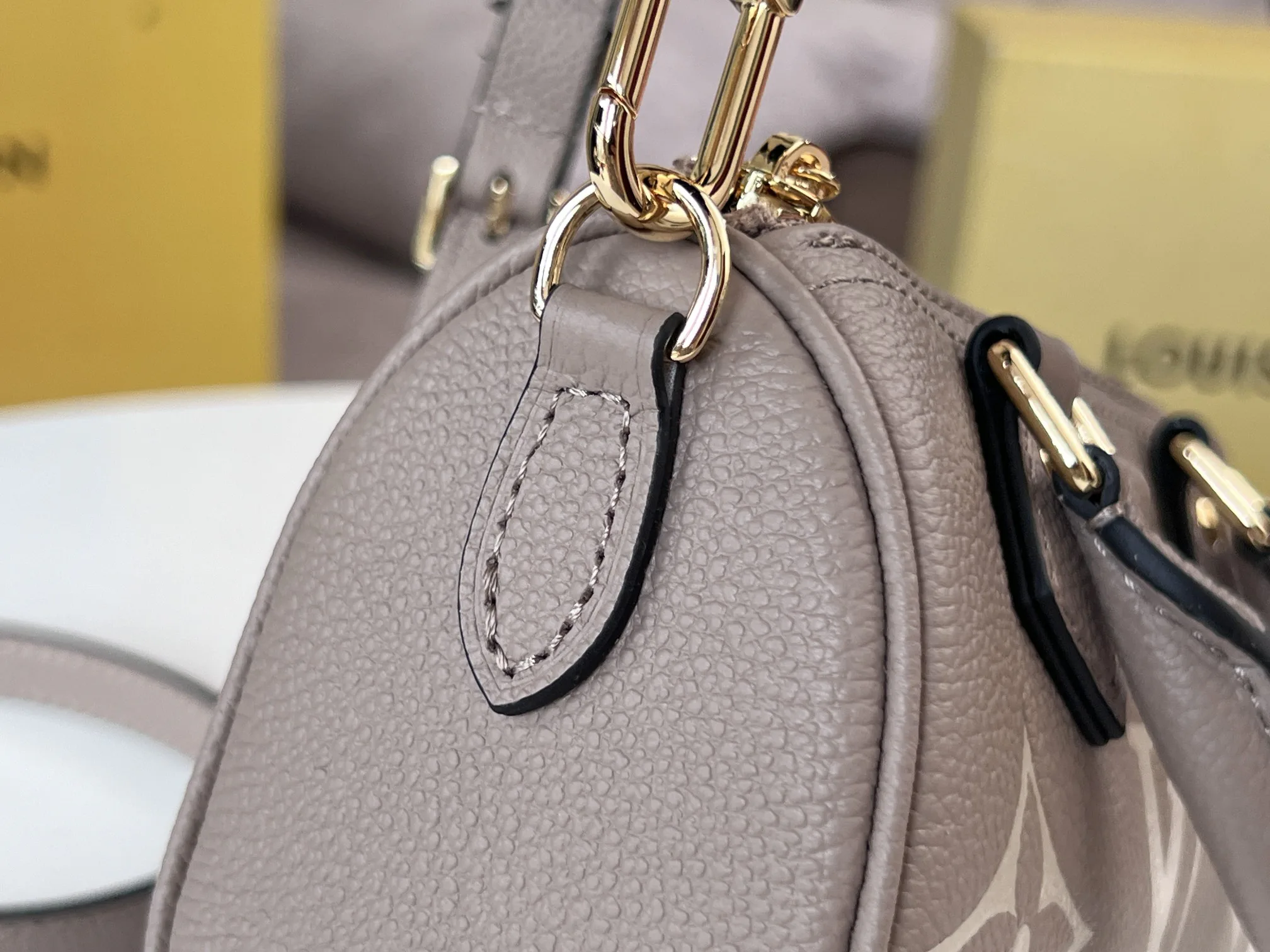 Сумки На Ремне Женские Louis Vuitton 7336