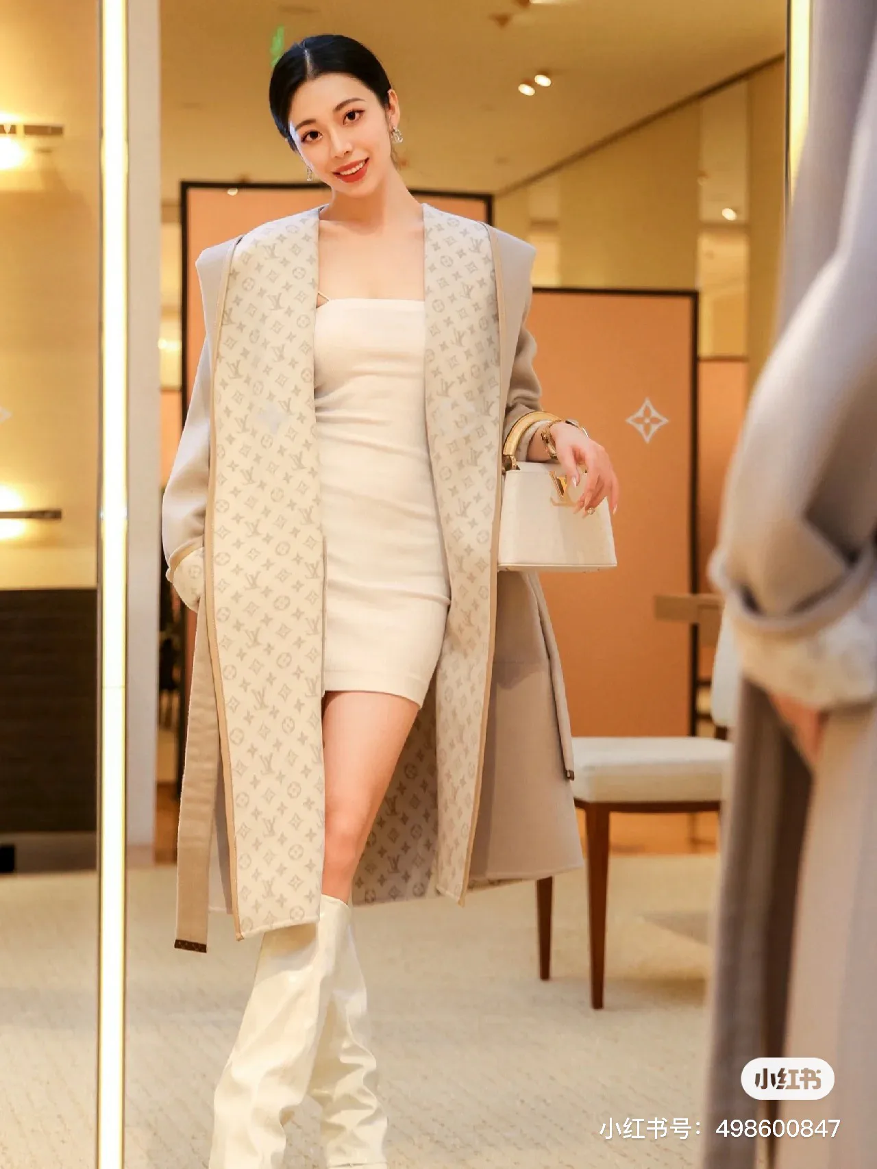 Пальто Женские Louis Vuitton 18601484