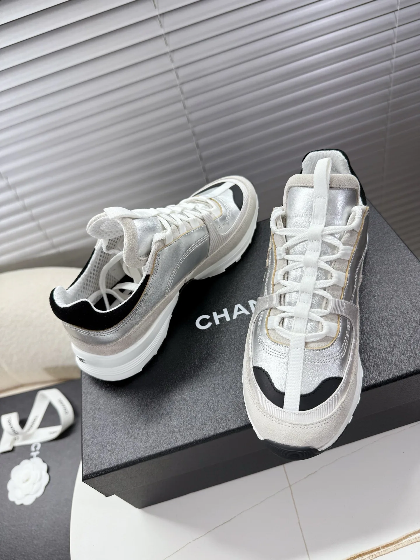 Кроссовки Женские Chanel 89980