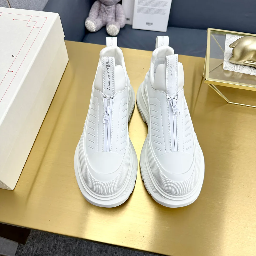 Кроссовки Женские Alexander Mcqueen 18397475