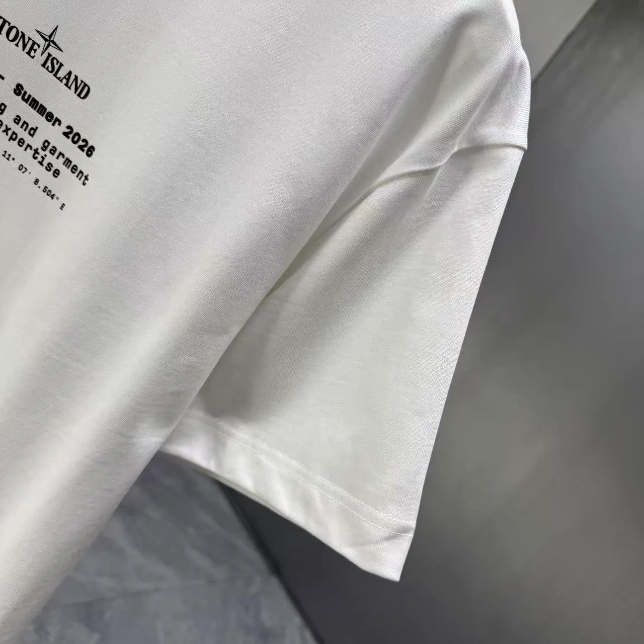 Футболки Женские Stone Island 11948569