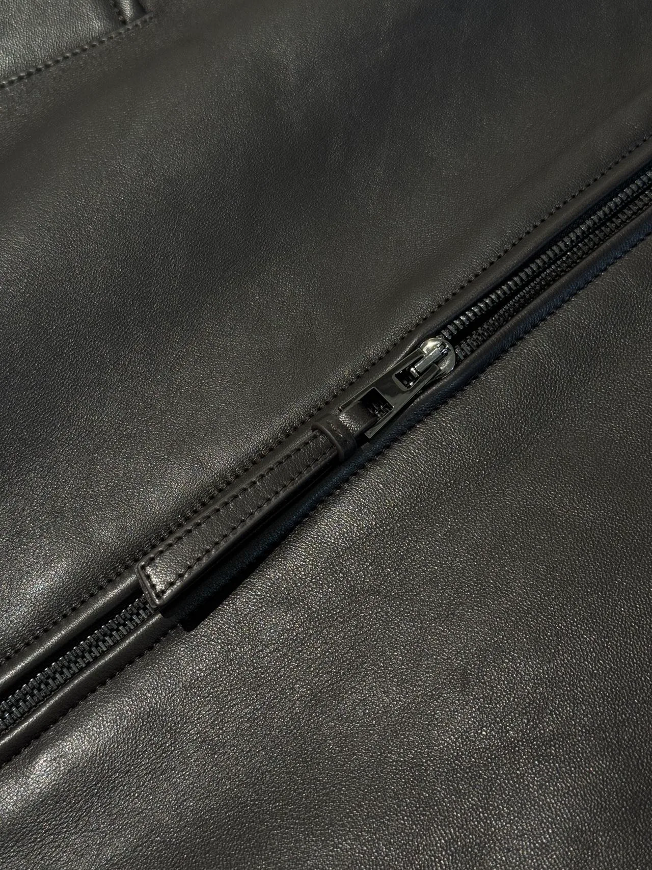 Кожаные Куртки И Дублёнки Мужские Loewe 177792