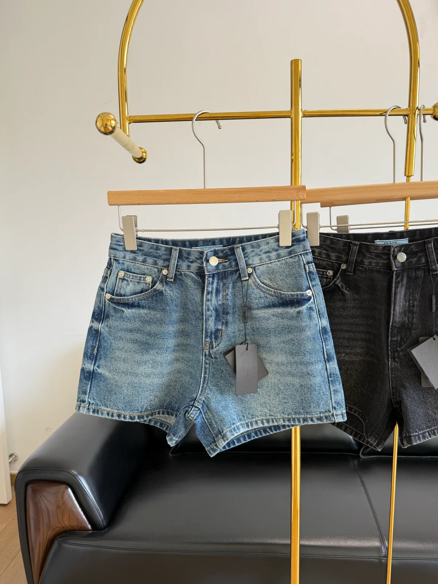 Шорты Женские Prada 1805534