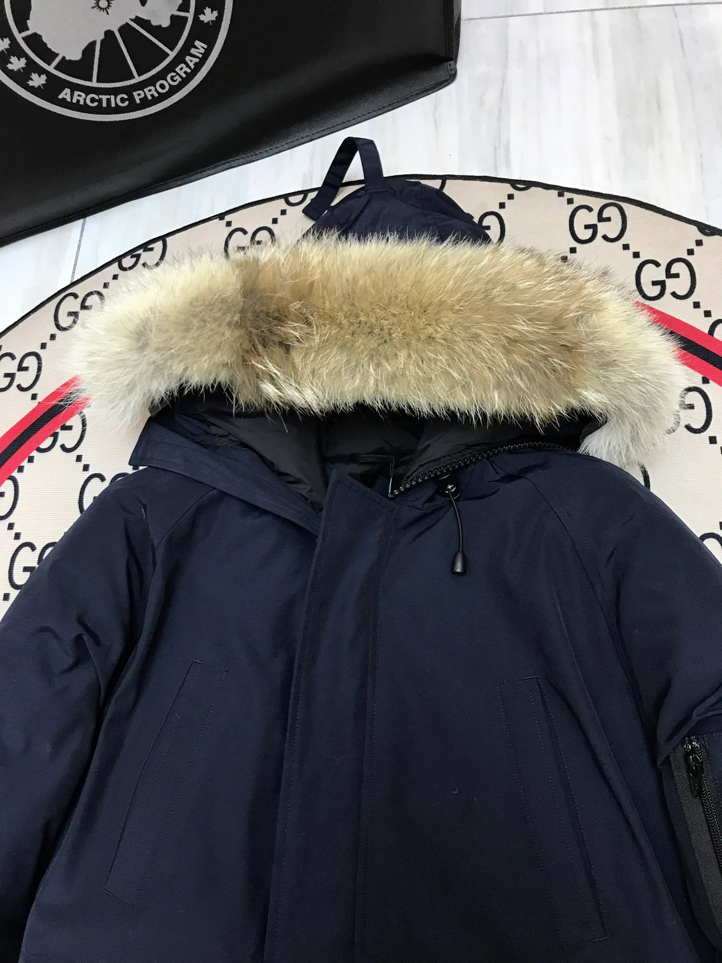 Куртки И Пуховики Женские Canada Goose 3153884