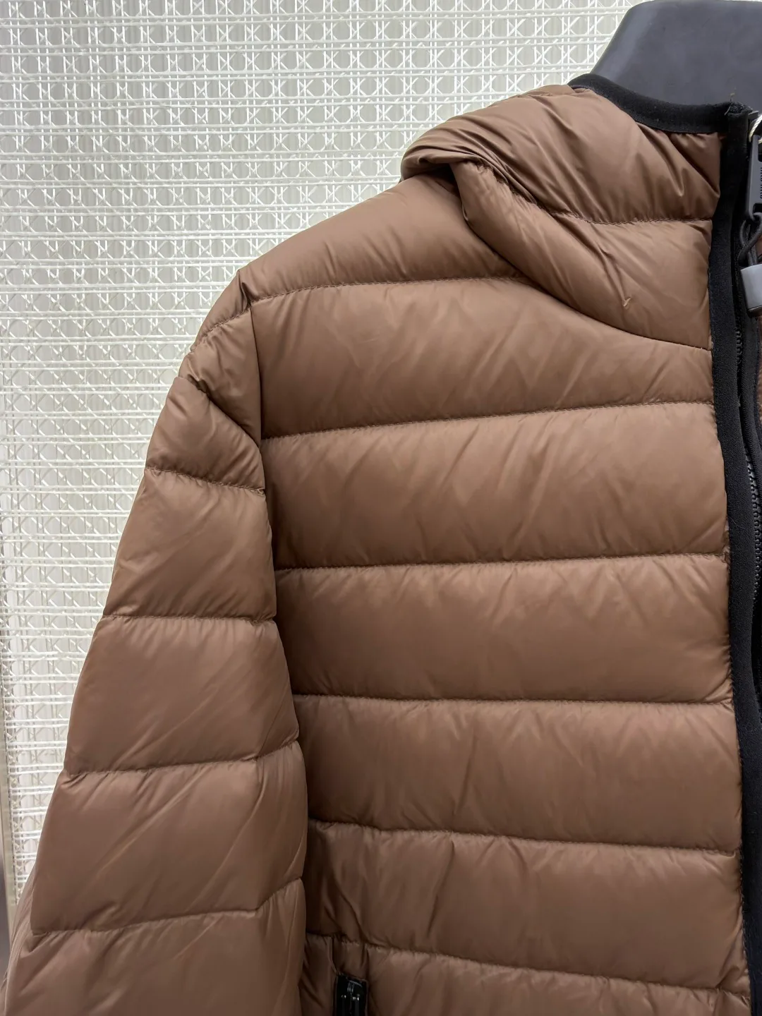 Куртки И Пуховики Женские Miu Miu 18612900