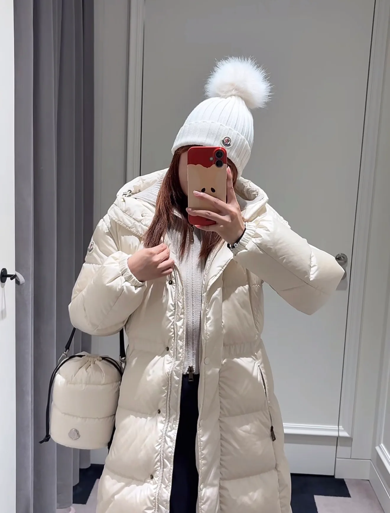 Куртки И Пуховики Женские Moncler 18111771