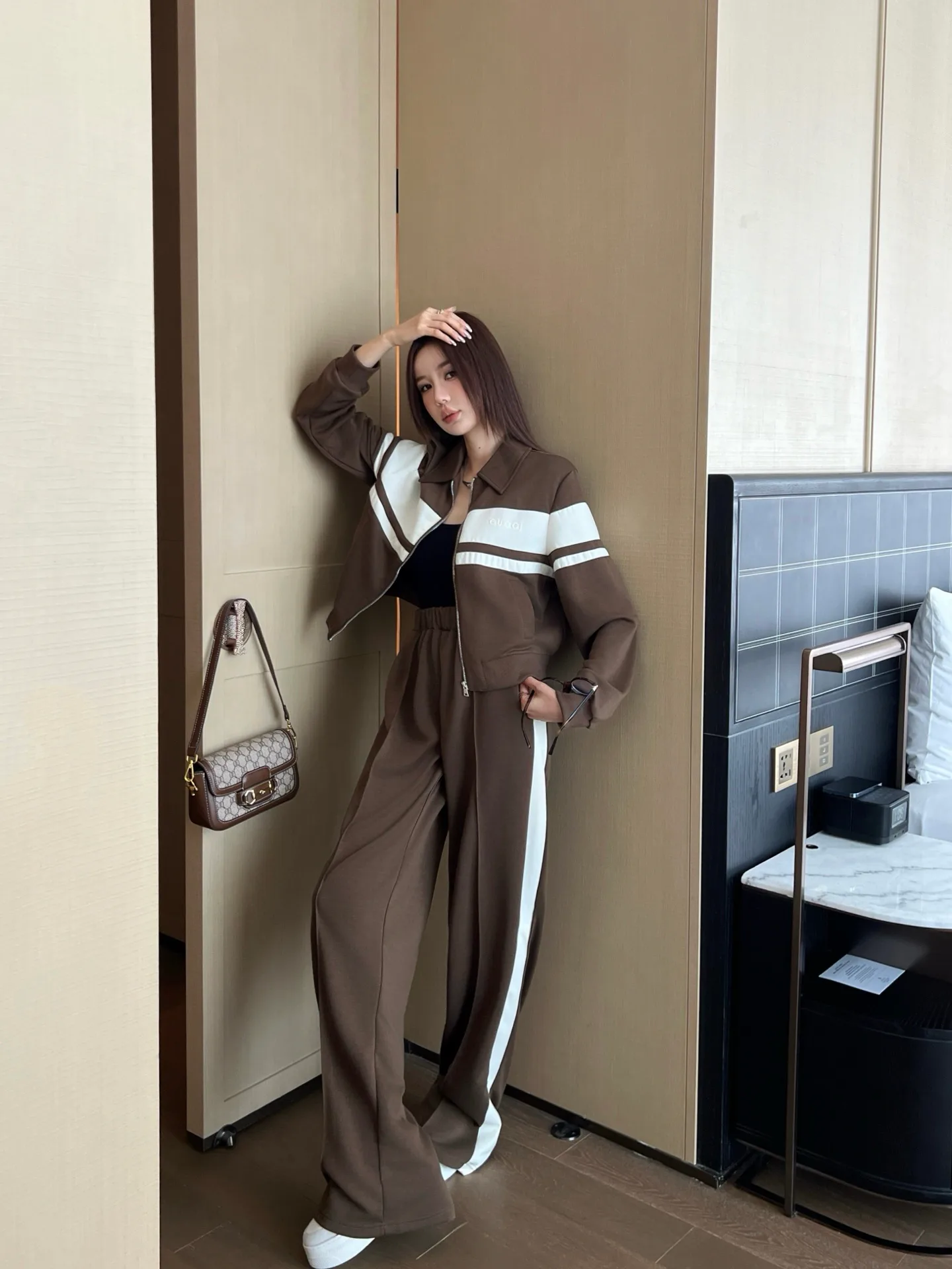 Костюмы Женские Gucci 1556511