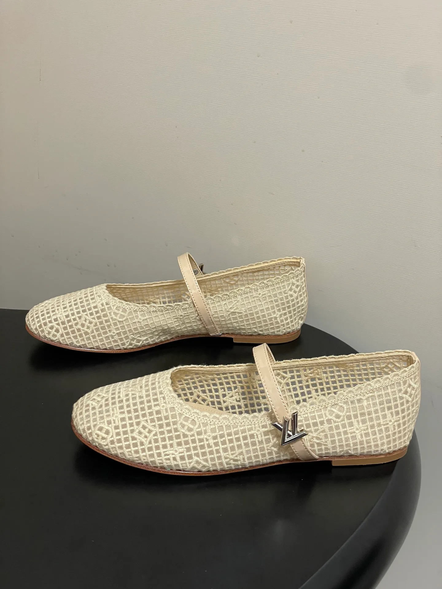 Туфли Женские Louis Vuitton 13226189