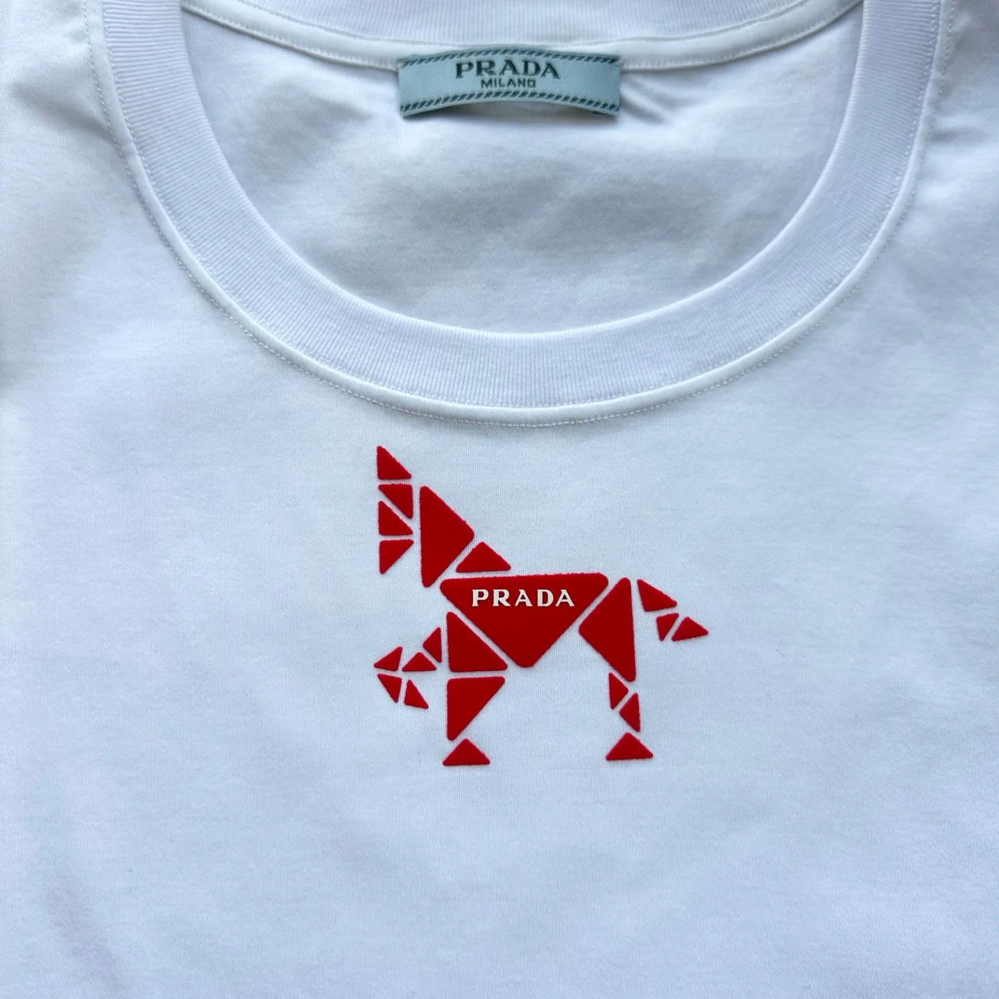 Футболки Женские Prada 5892821