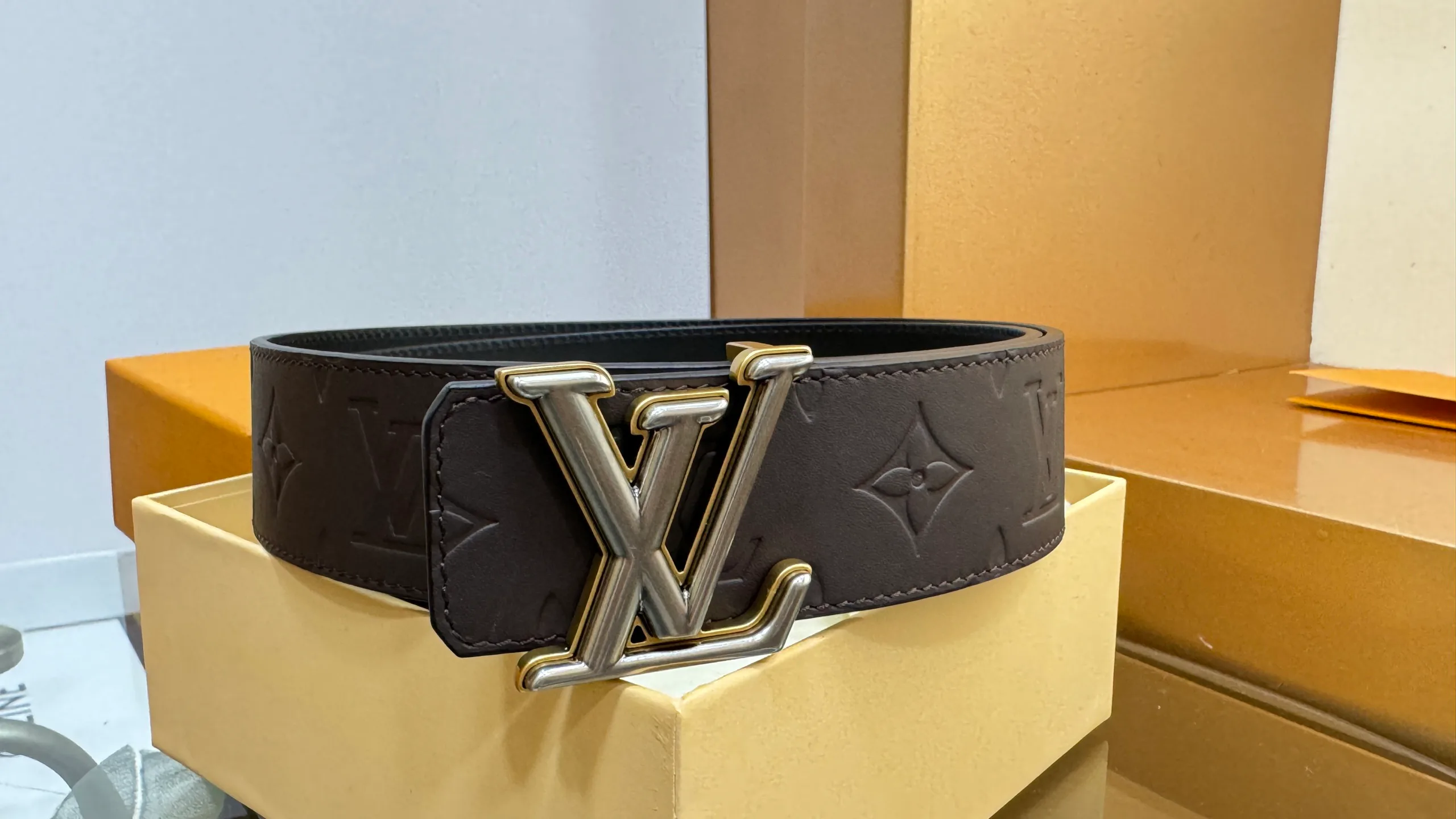 Ремни Louis Vuitton 14066145