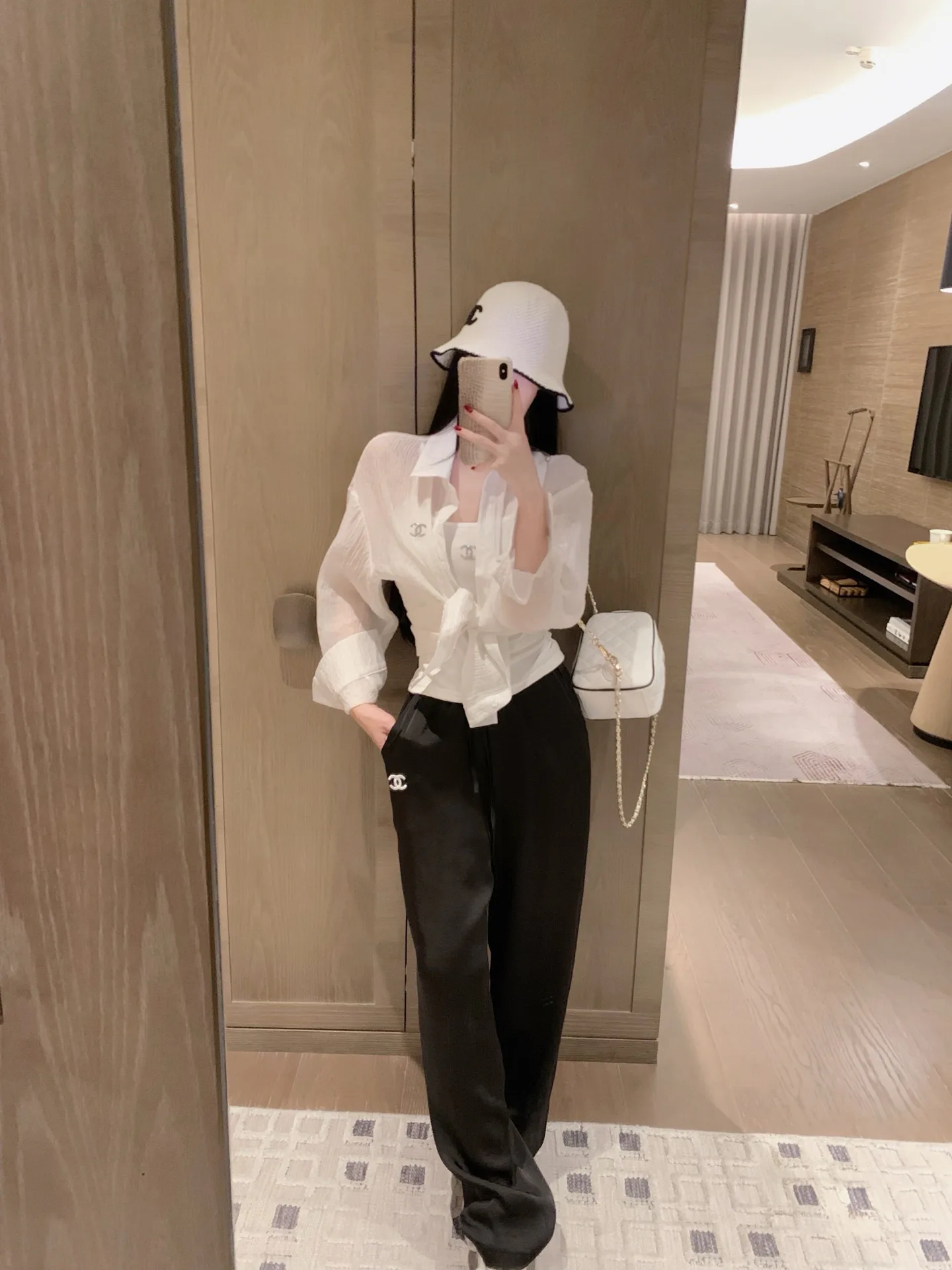 Рубашки Женские Chanel 11663216