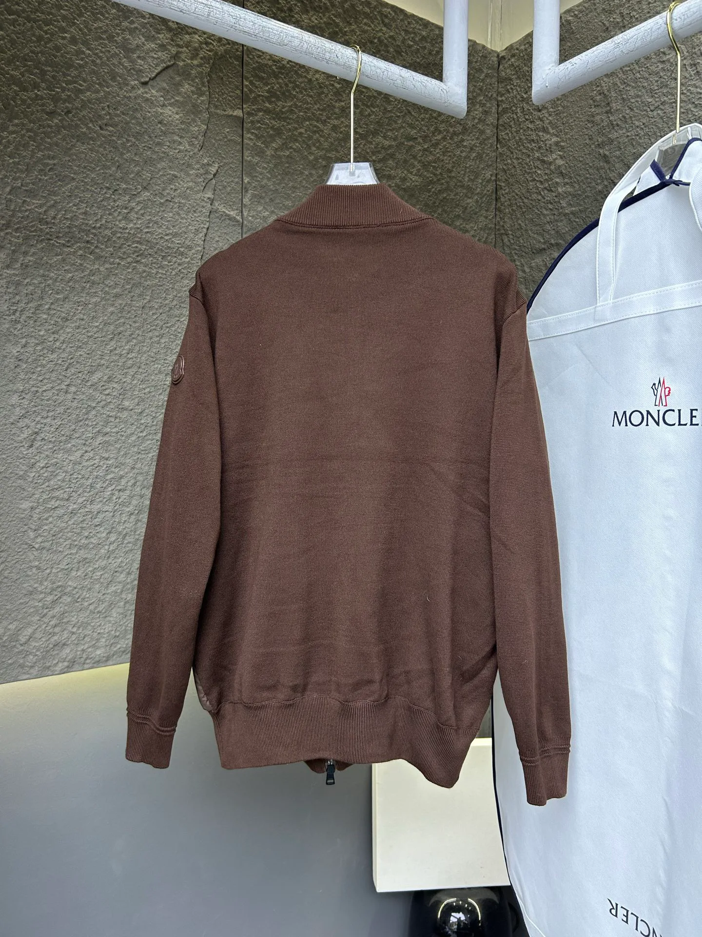 Куртки И Пуховики Женские Moncler 17323194