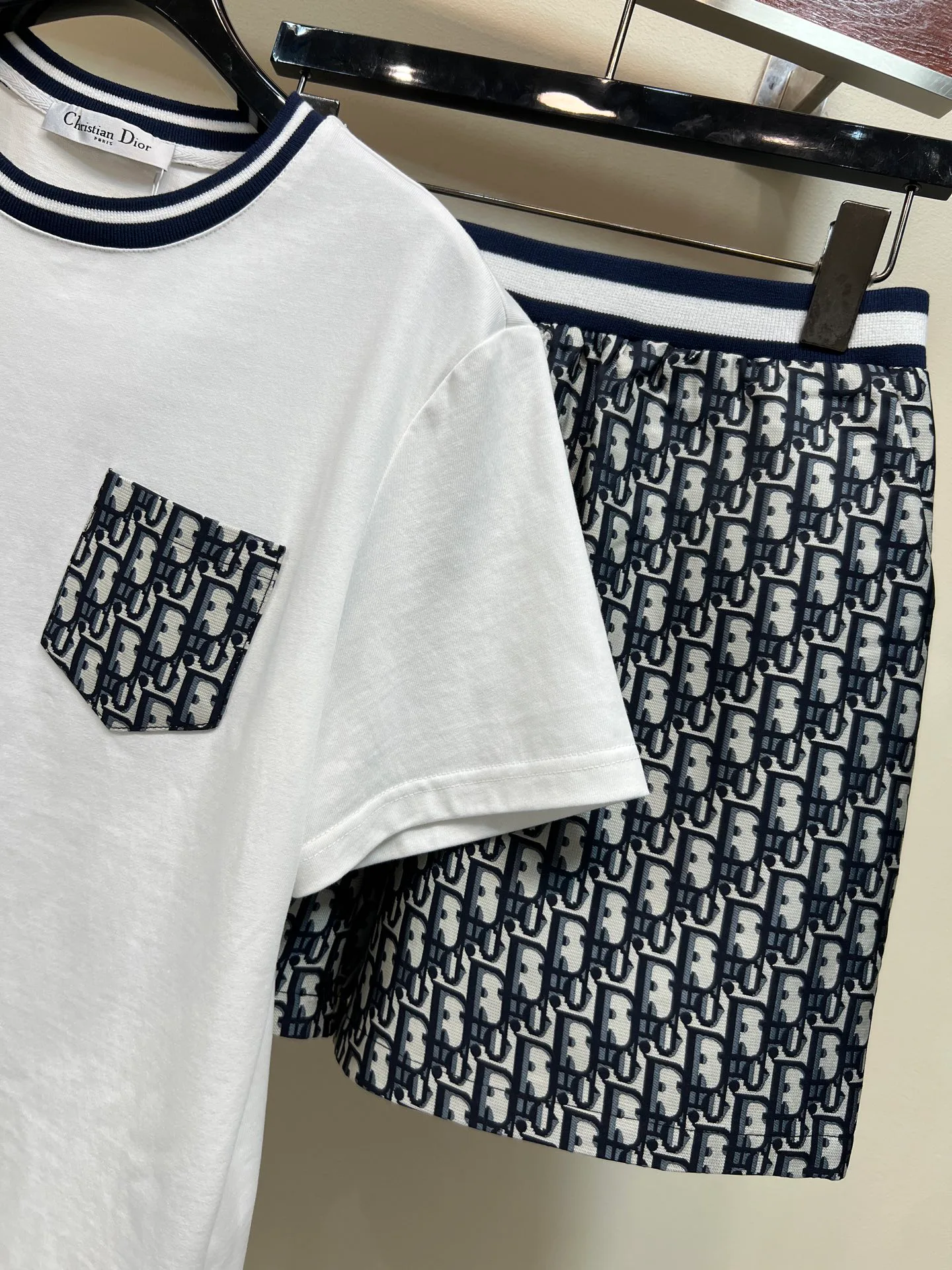 Костюмы Женские Christian Dior 11490024