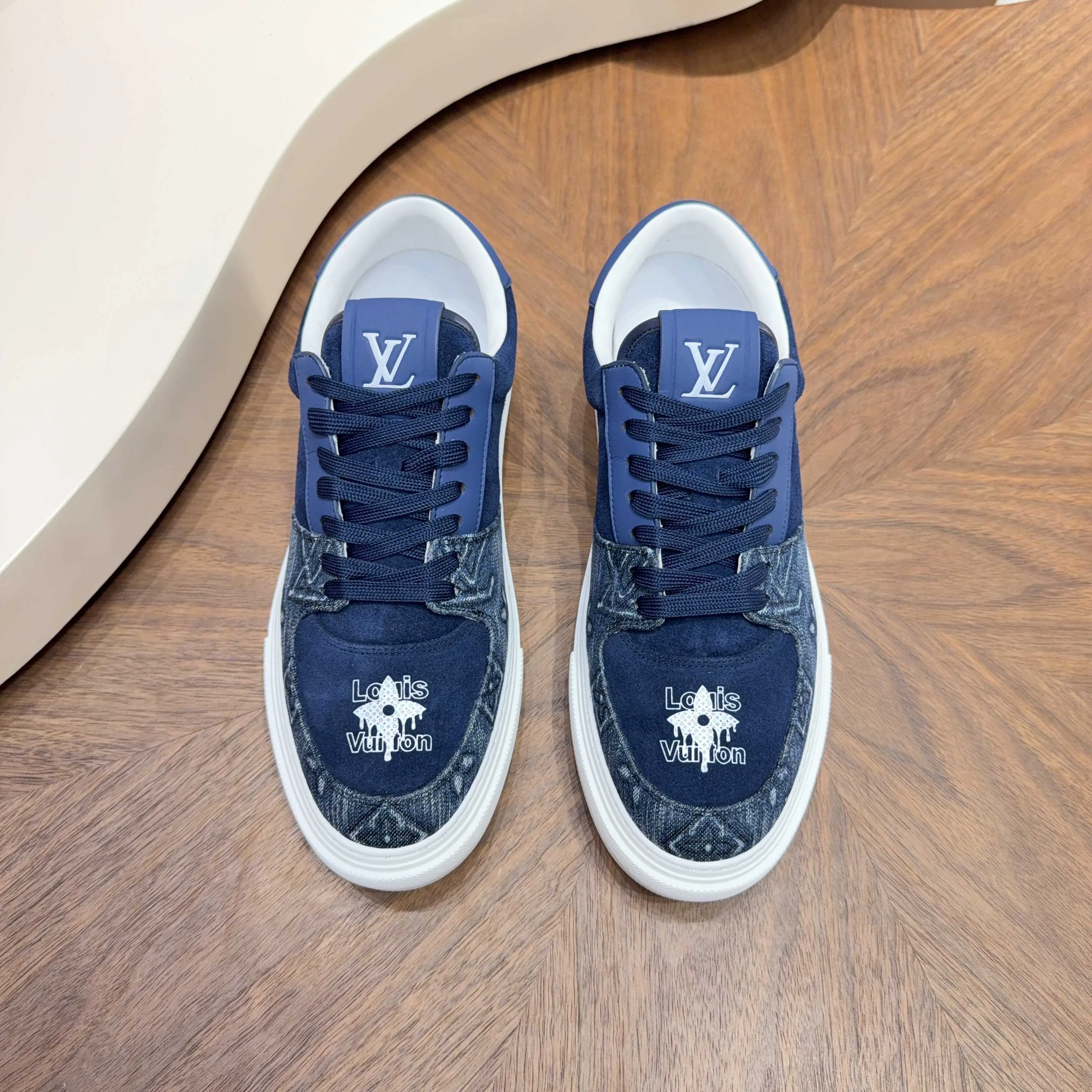 Кроссовки Мужские Louis Vuitton 17921395