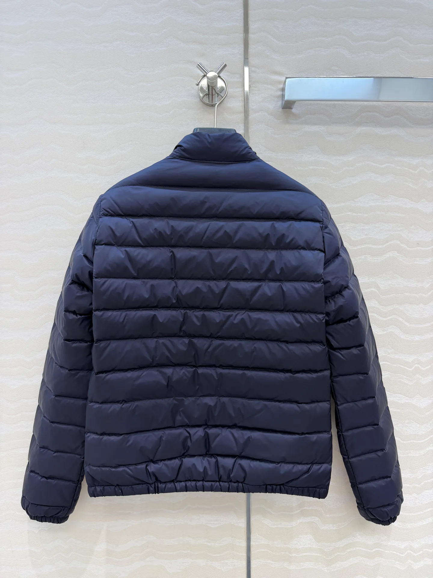 Куртки И Пуховики Женские Moncler 18402512