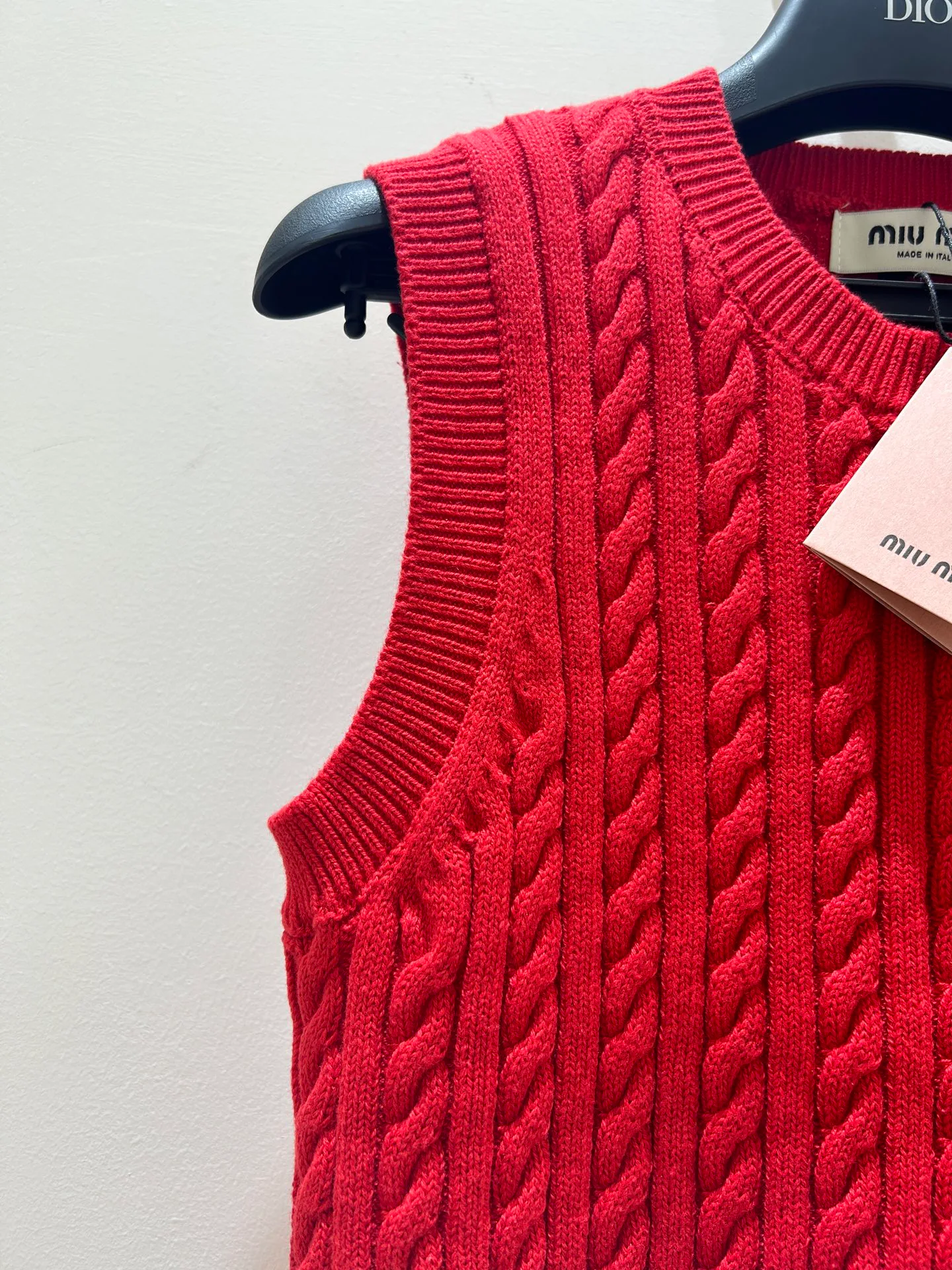 Жилеты Женские Miu Miu 18096943