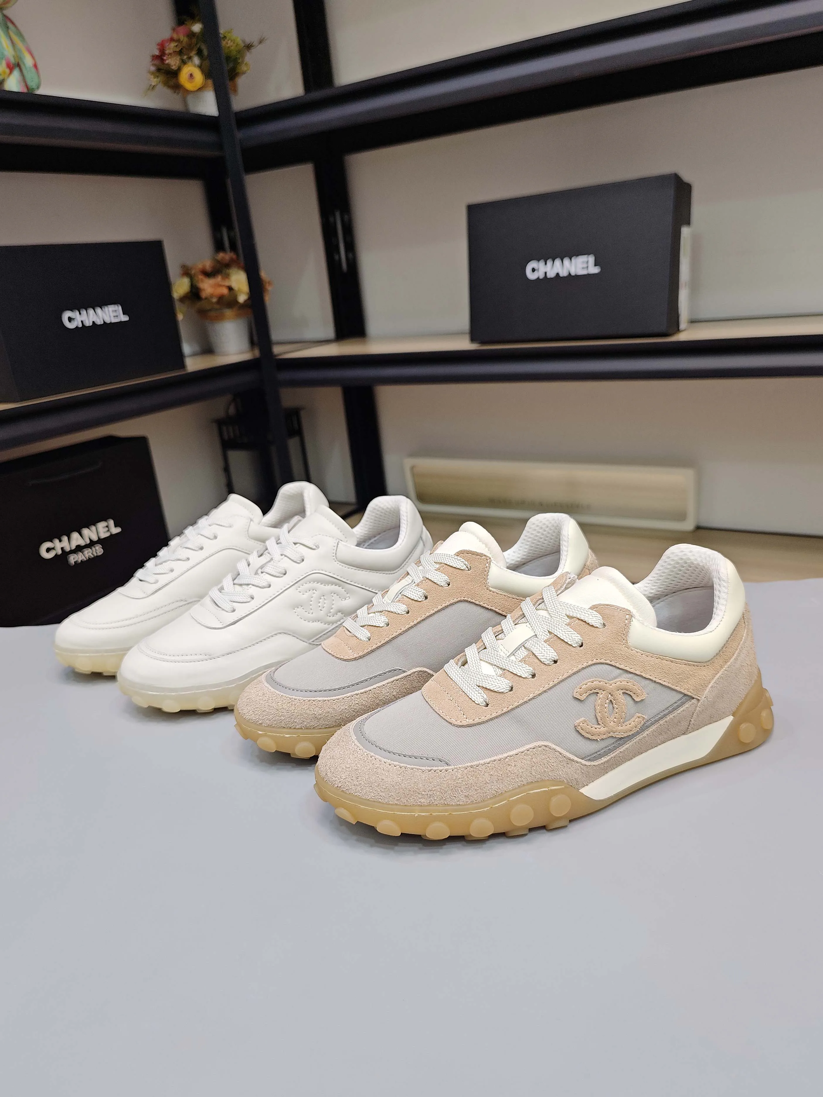 Кроссовки Женские Chanel 18760820