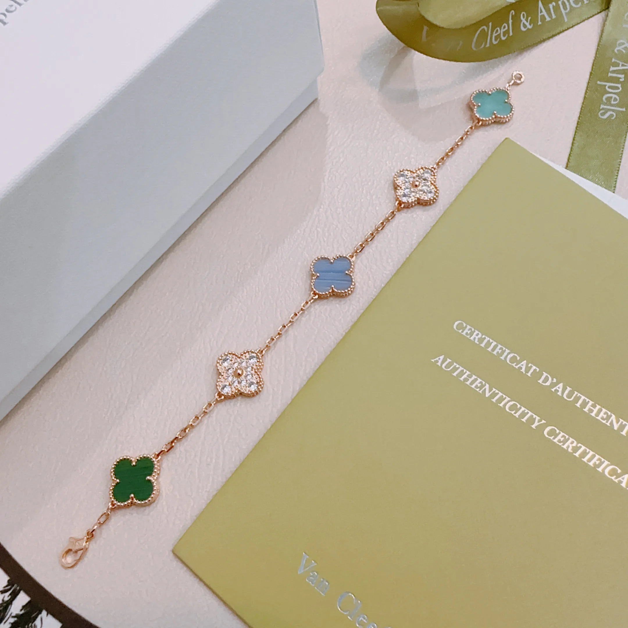 Бижутерия Van Cleef & Arpels 91315