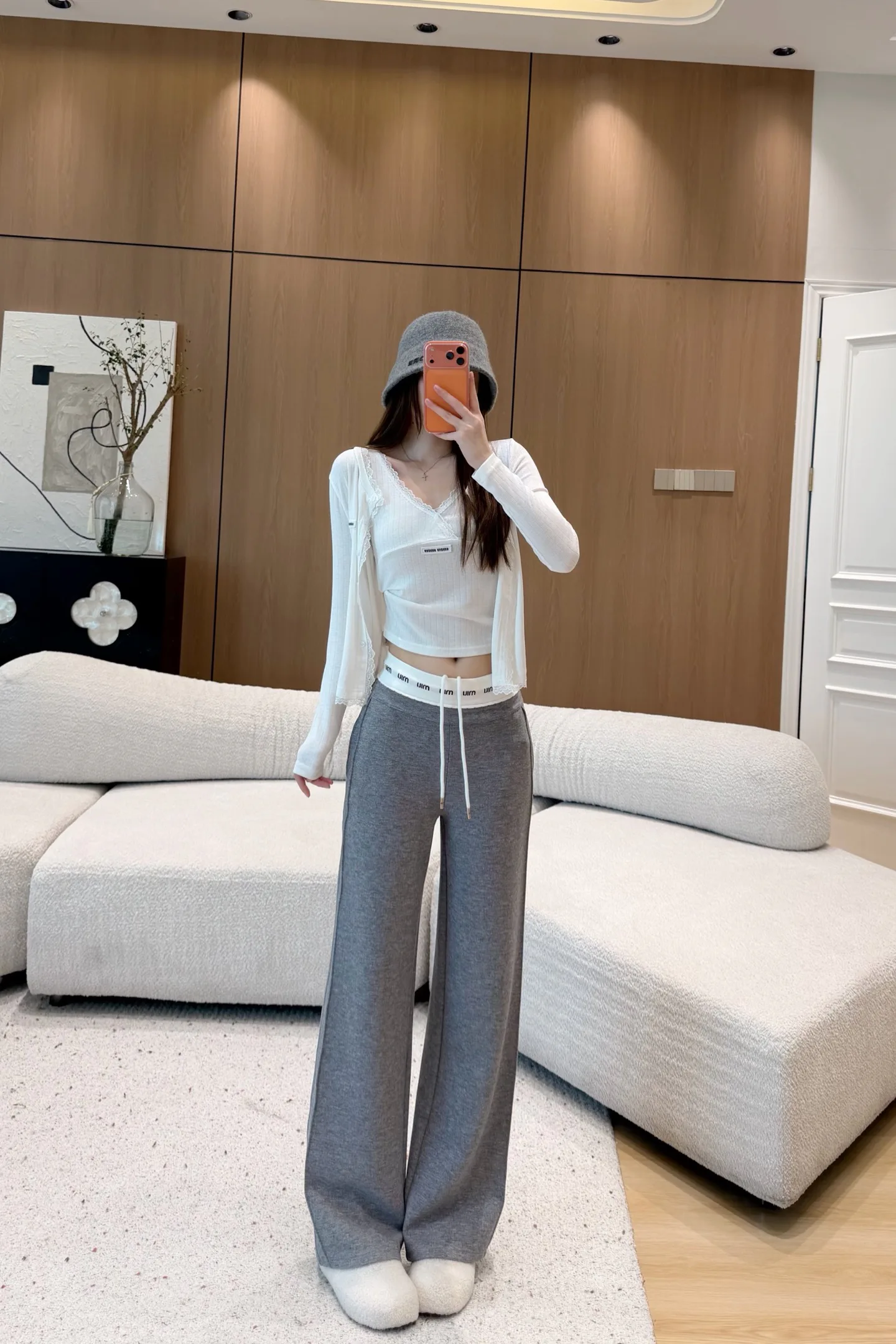 Брюки Женские Miu Miu 18710962