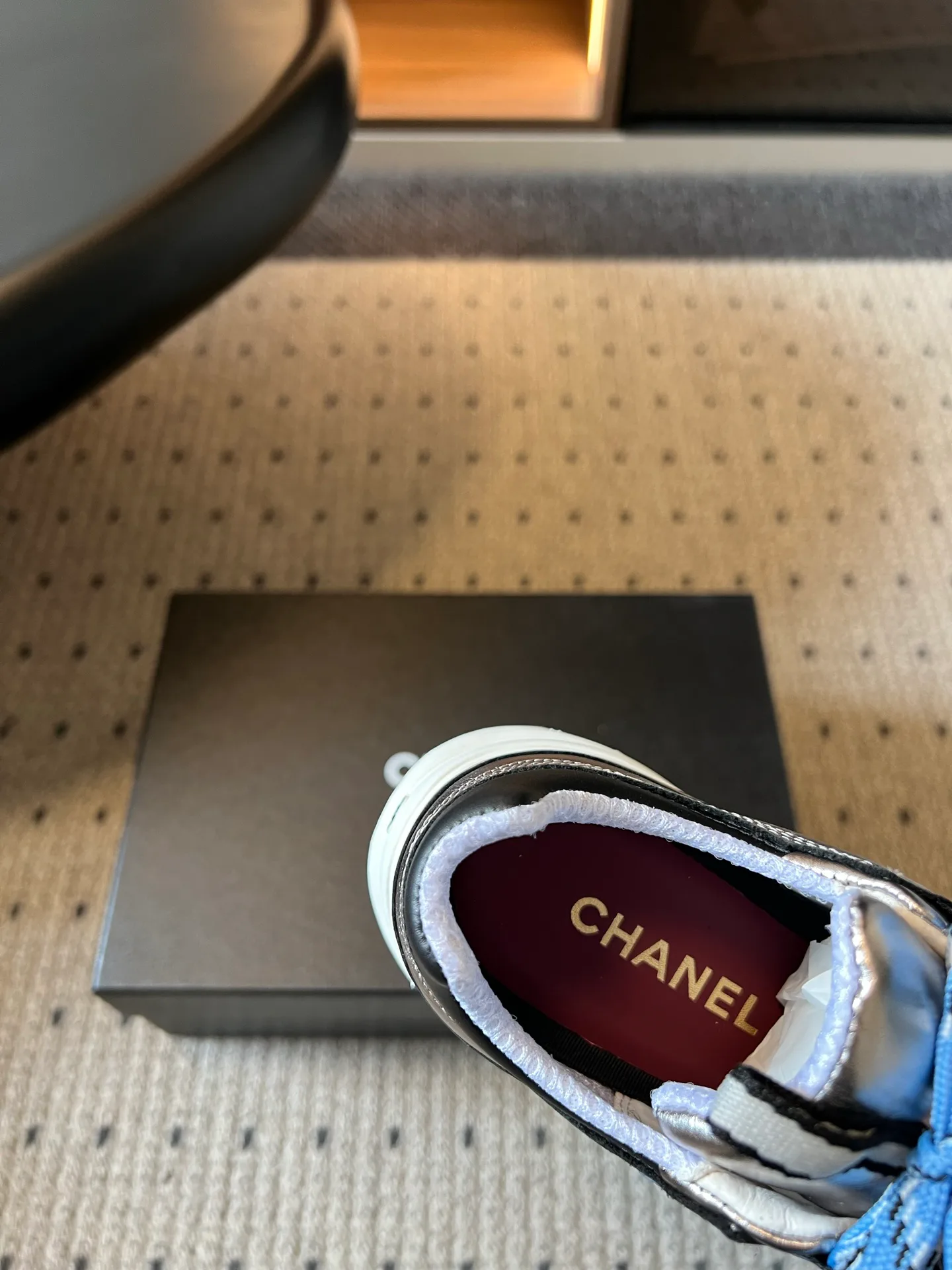 Кроссовки Женские Chanel 18726914