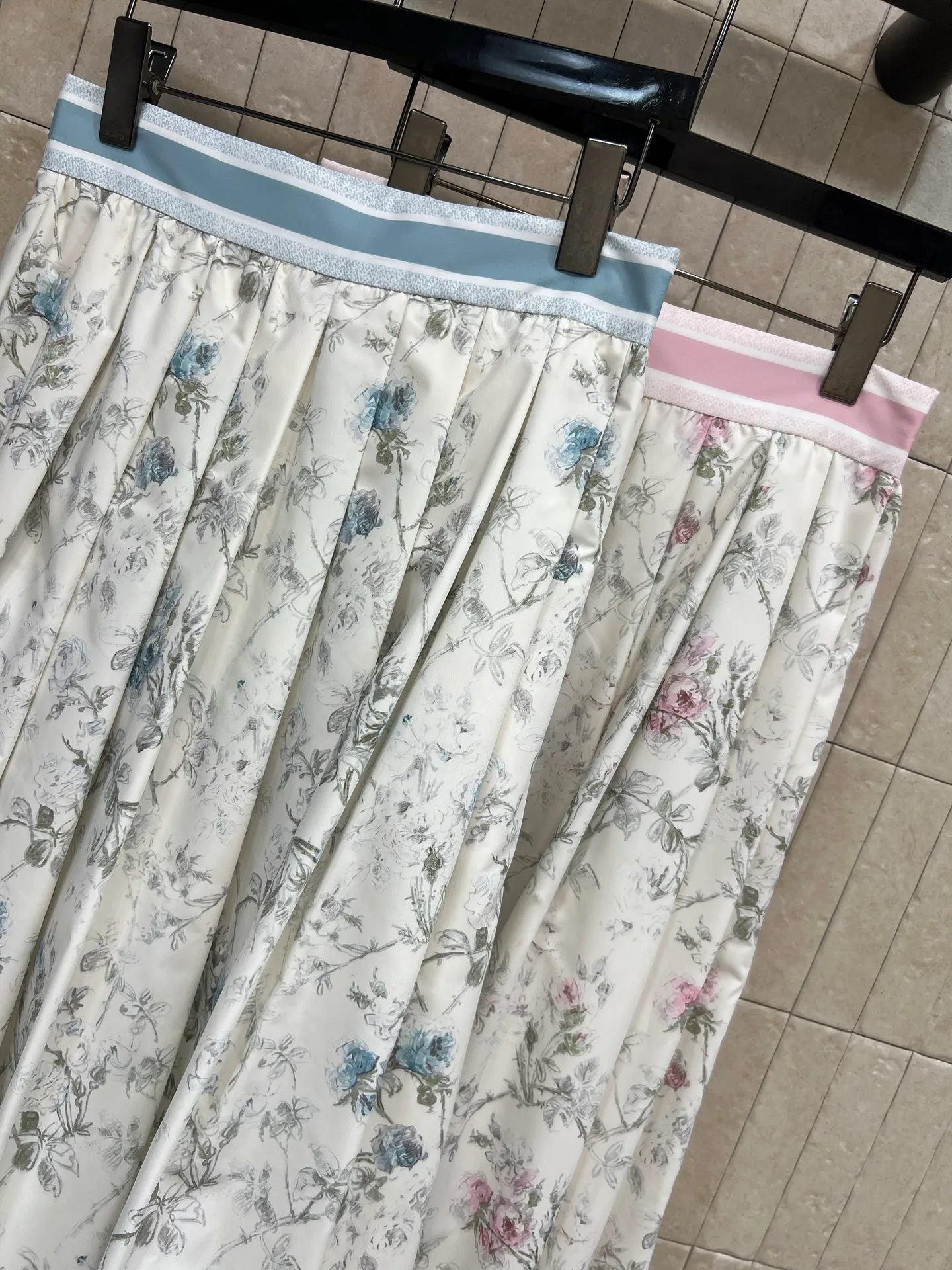Юбки Женские Christian Dior 10777680