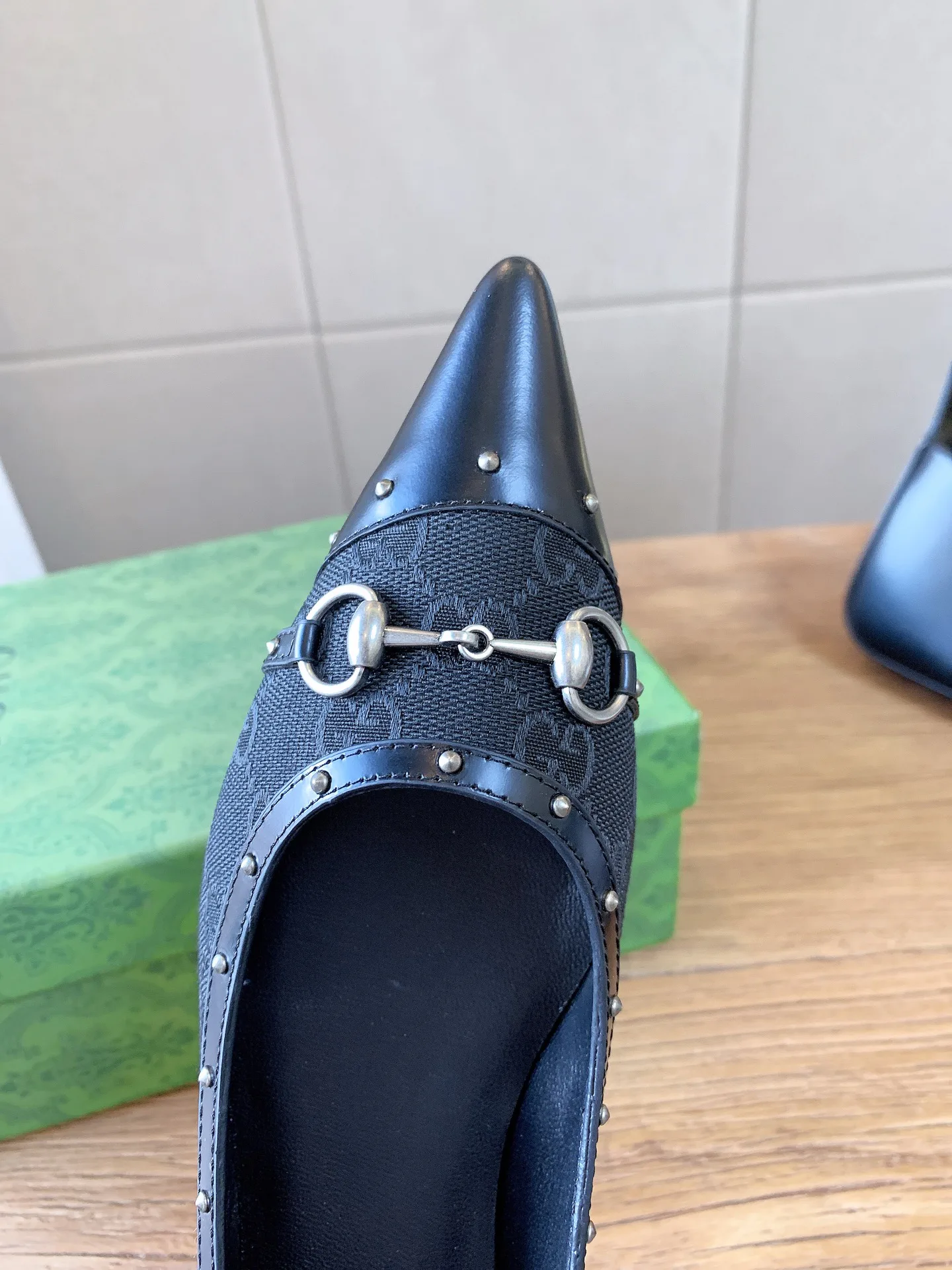 Туфли Женские Gucci 17432050