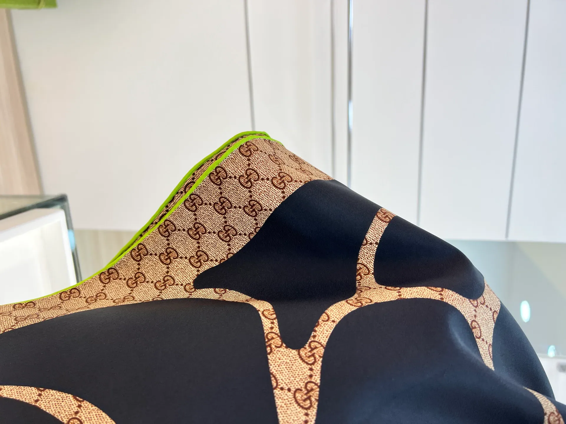 Платки Gucci 1883205