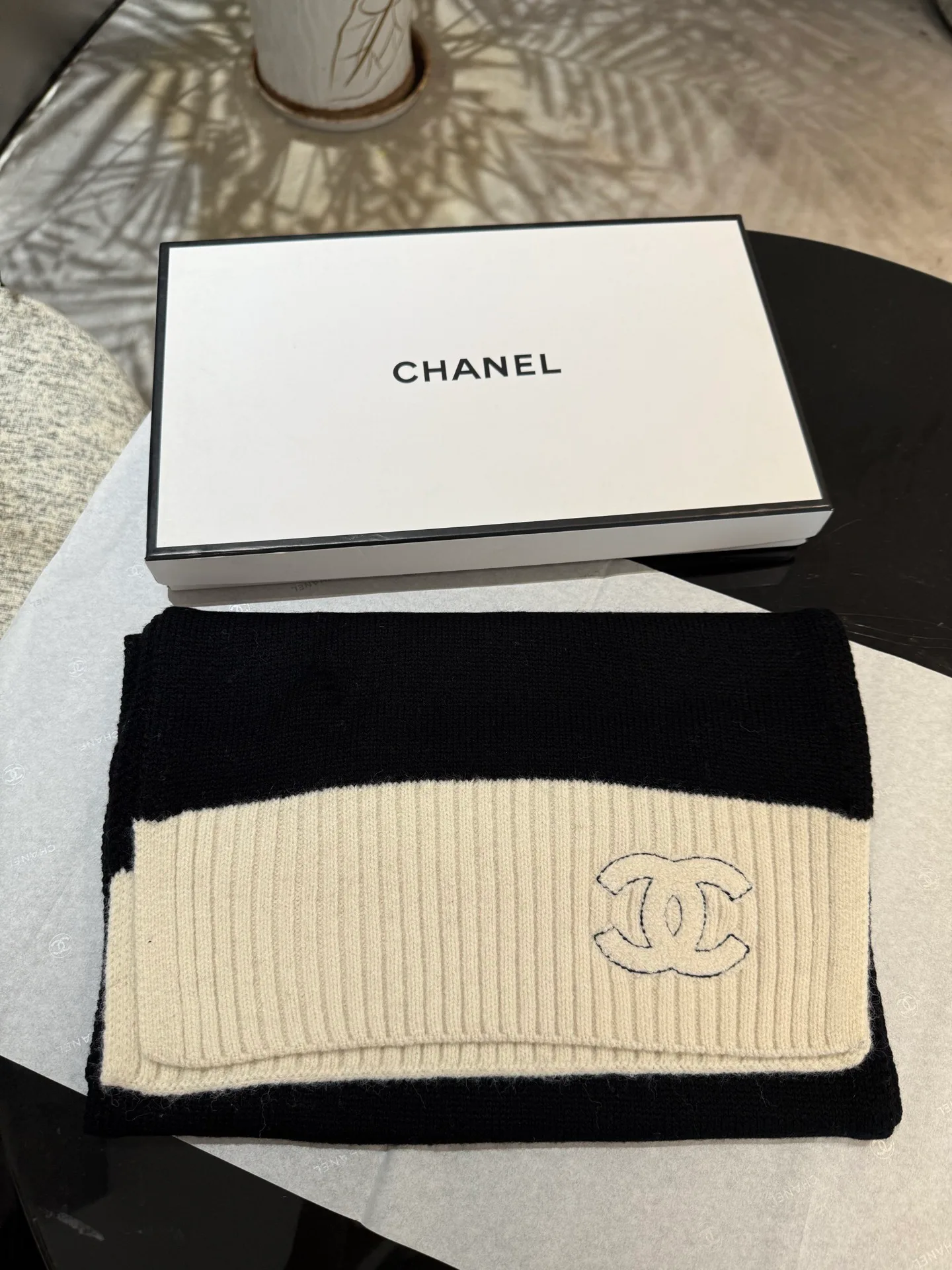 Шарфы Chanel 5445751
