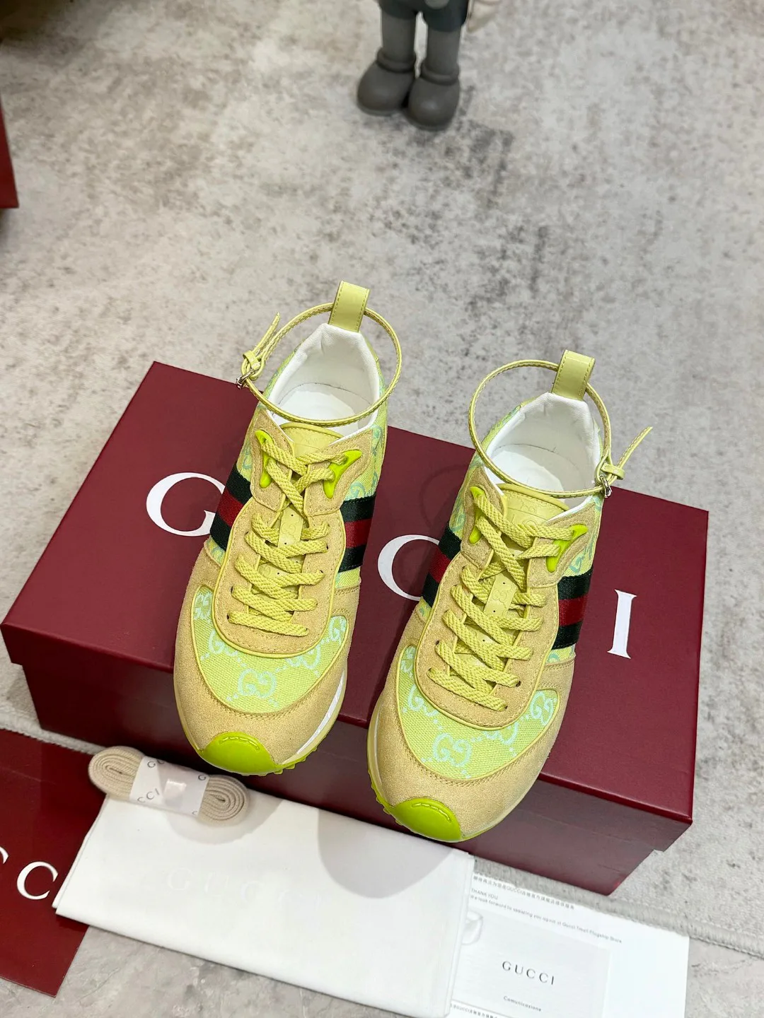 Кроссовки Женские Gucci 944884