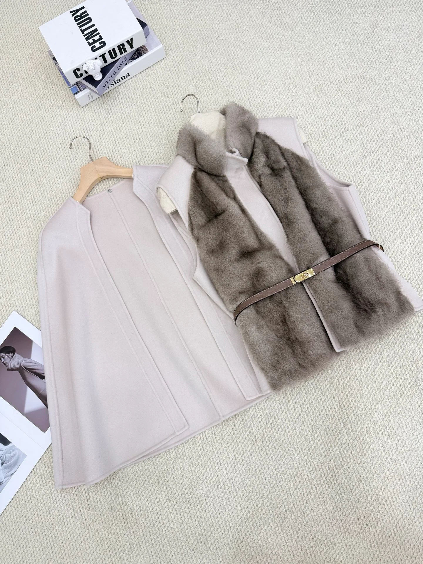 Пальто Женские Loro Piana 18770275