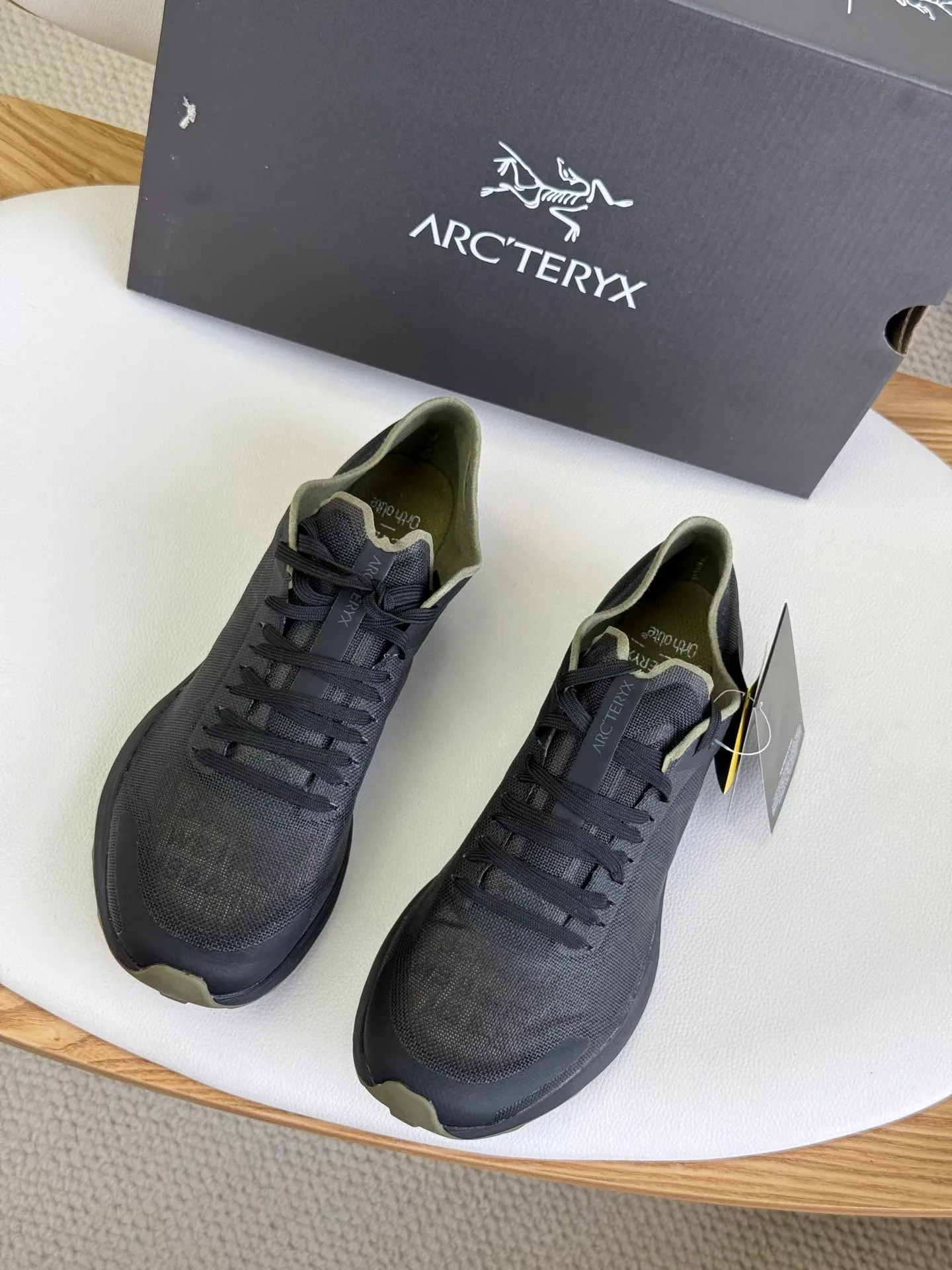Кроссовки Мужские Arcteryx 17962314