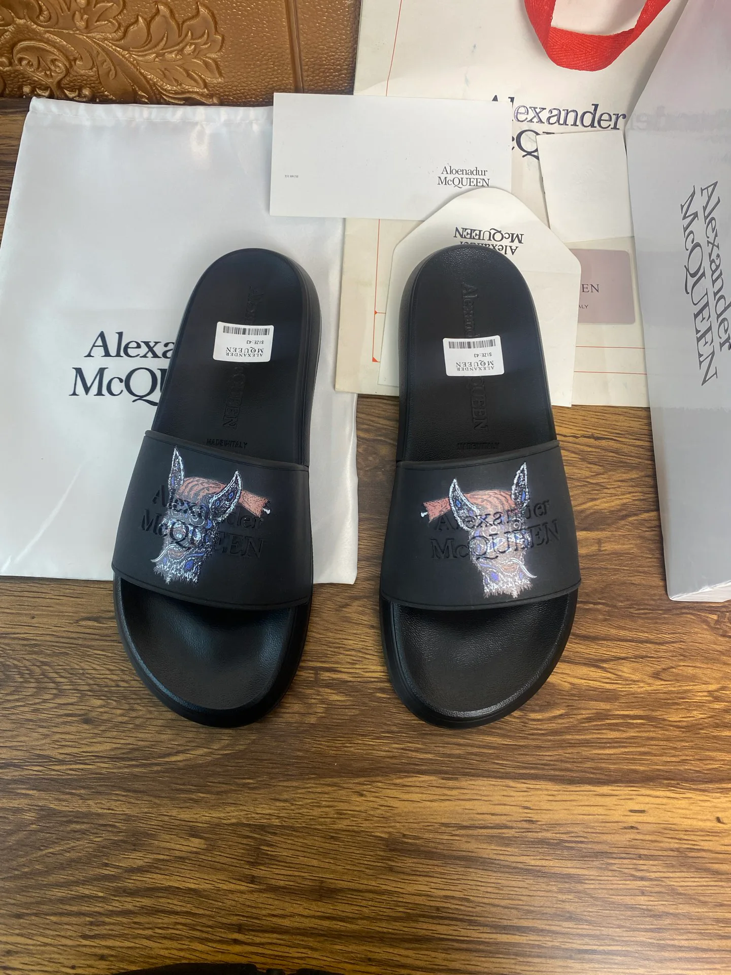 Шлепанцы Женские Alexander Mcqueen 9075