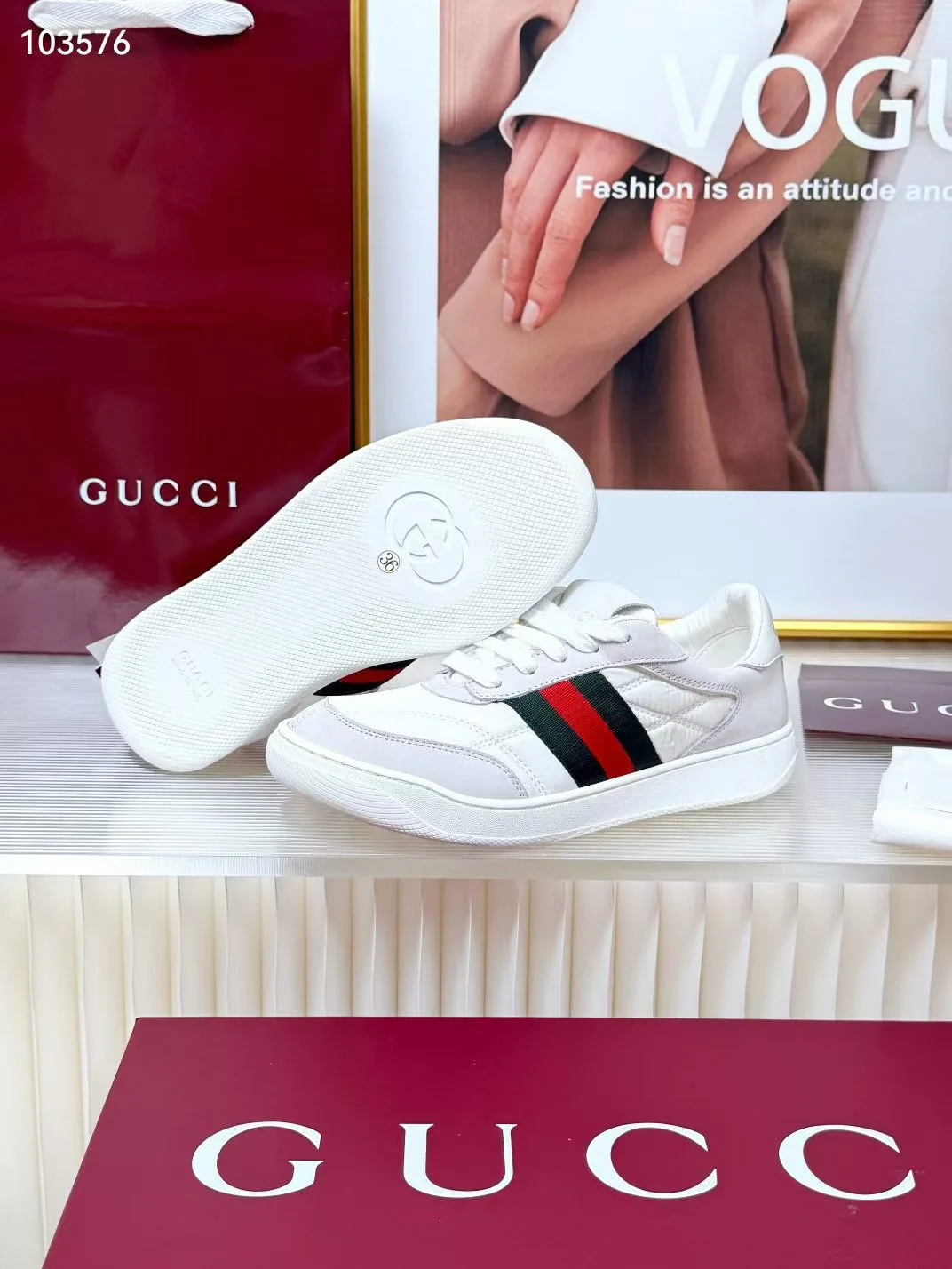 Кроссовки Женские Gucci 18781885