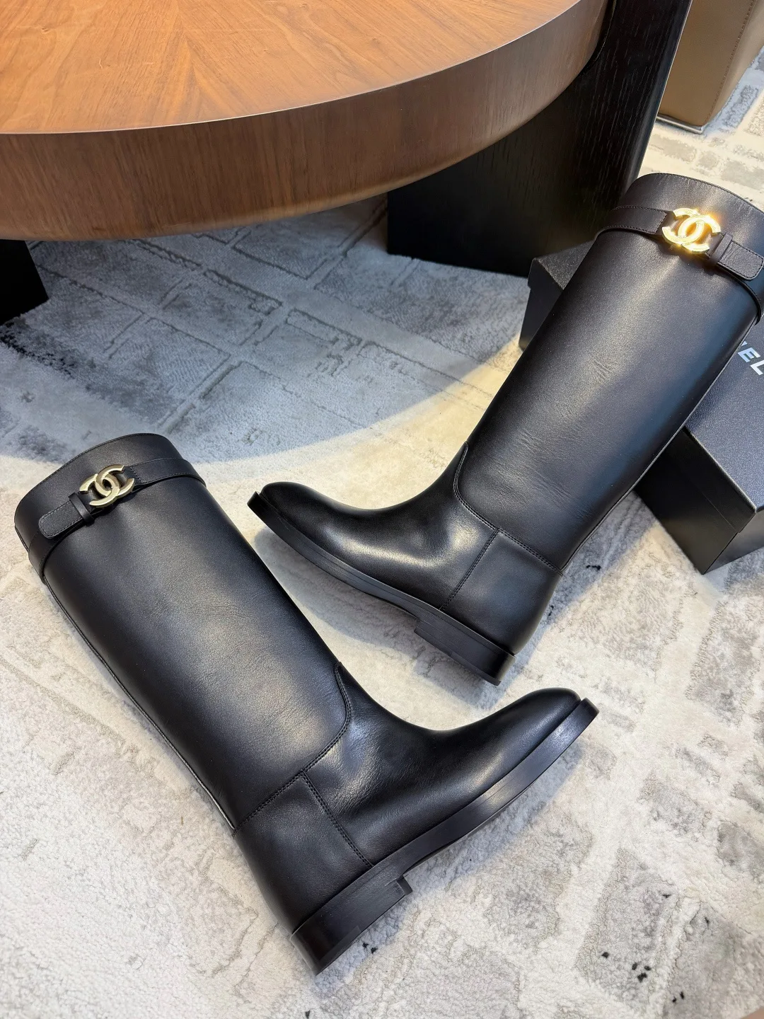 Сапоги Женские Chanel 17934696