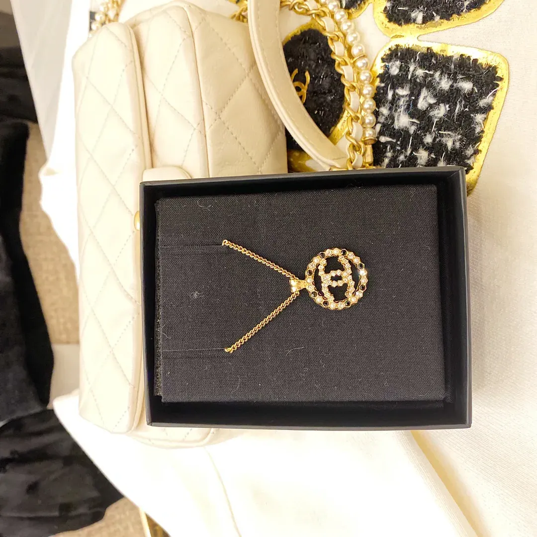 Бижутерия Chanel 182472