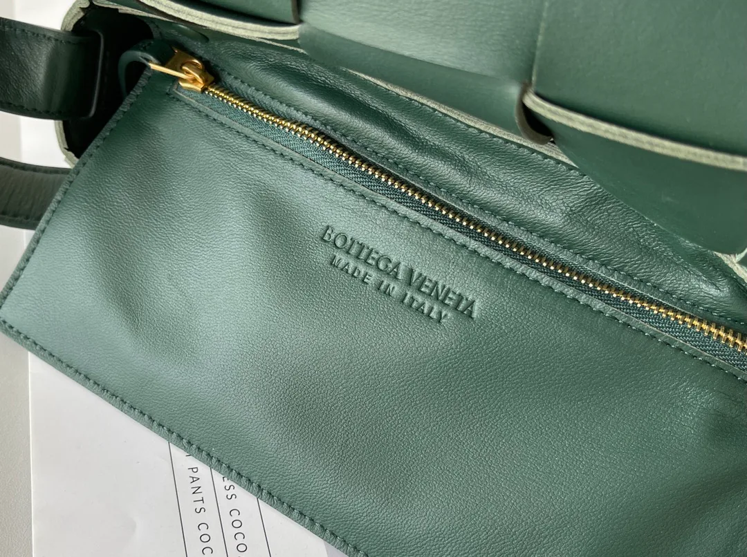 Сумки На Ремне Женские Bottega Veneta 34648