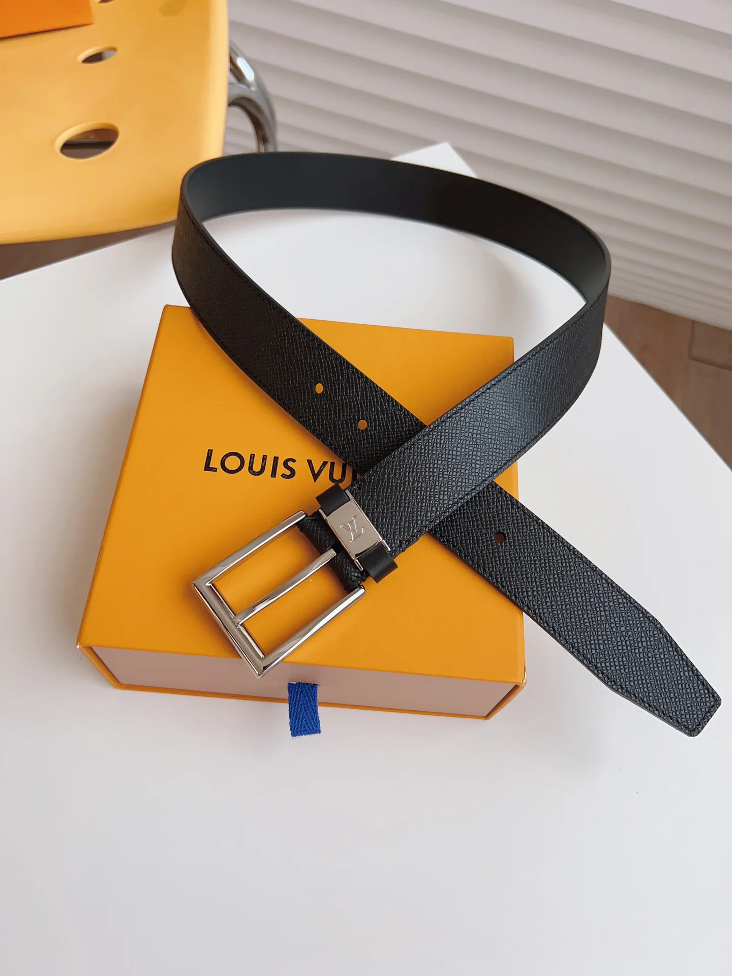 Ремни Louis Vuitton 14066088