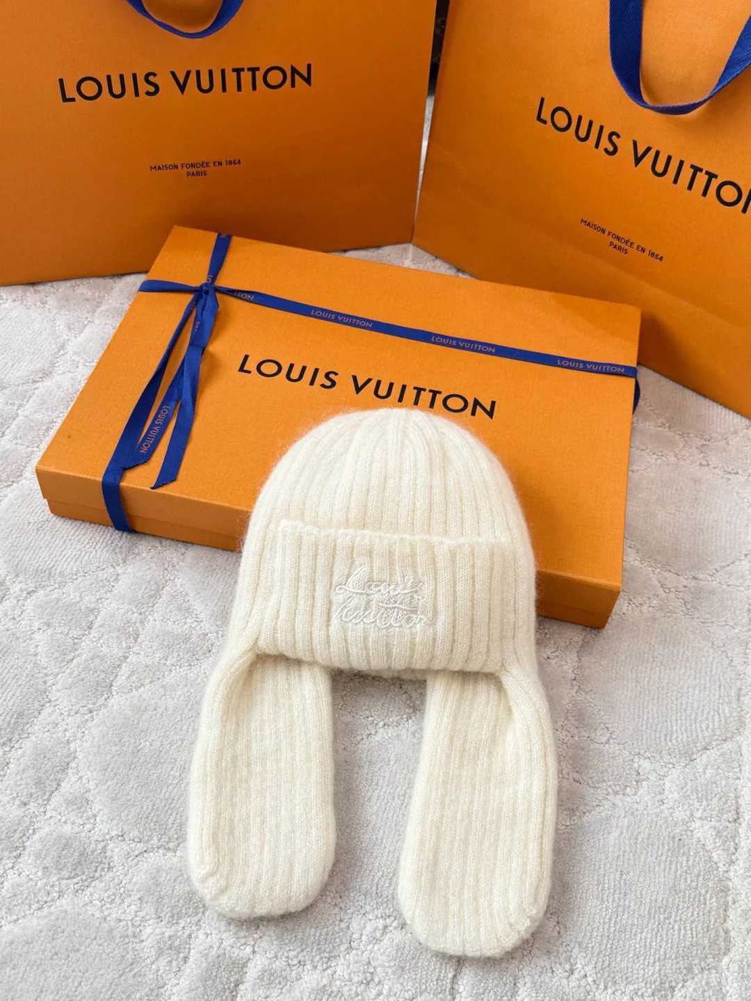 Головные Уборы Louis Vuitton 412772