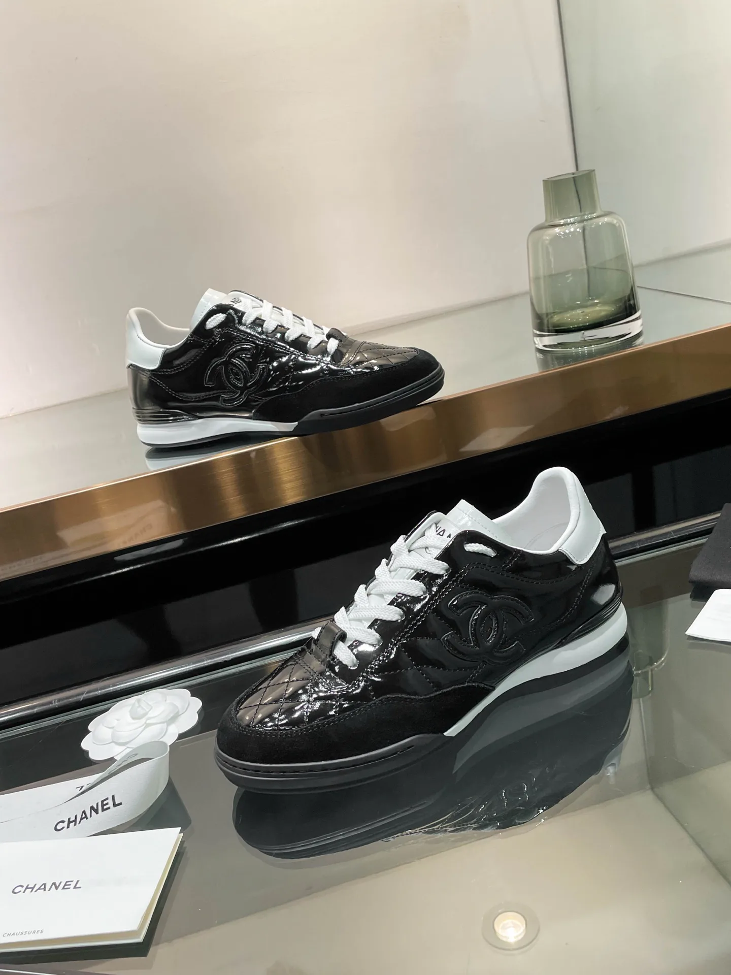 Кроссовки Женские Chanel 18780400