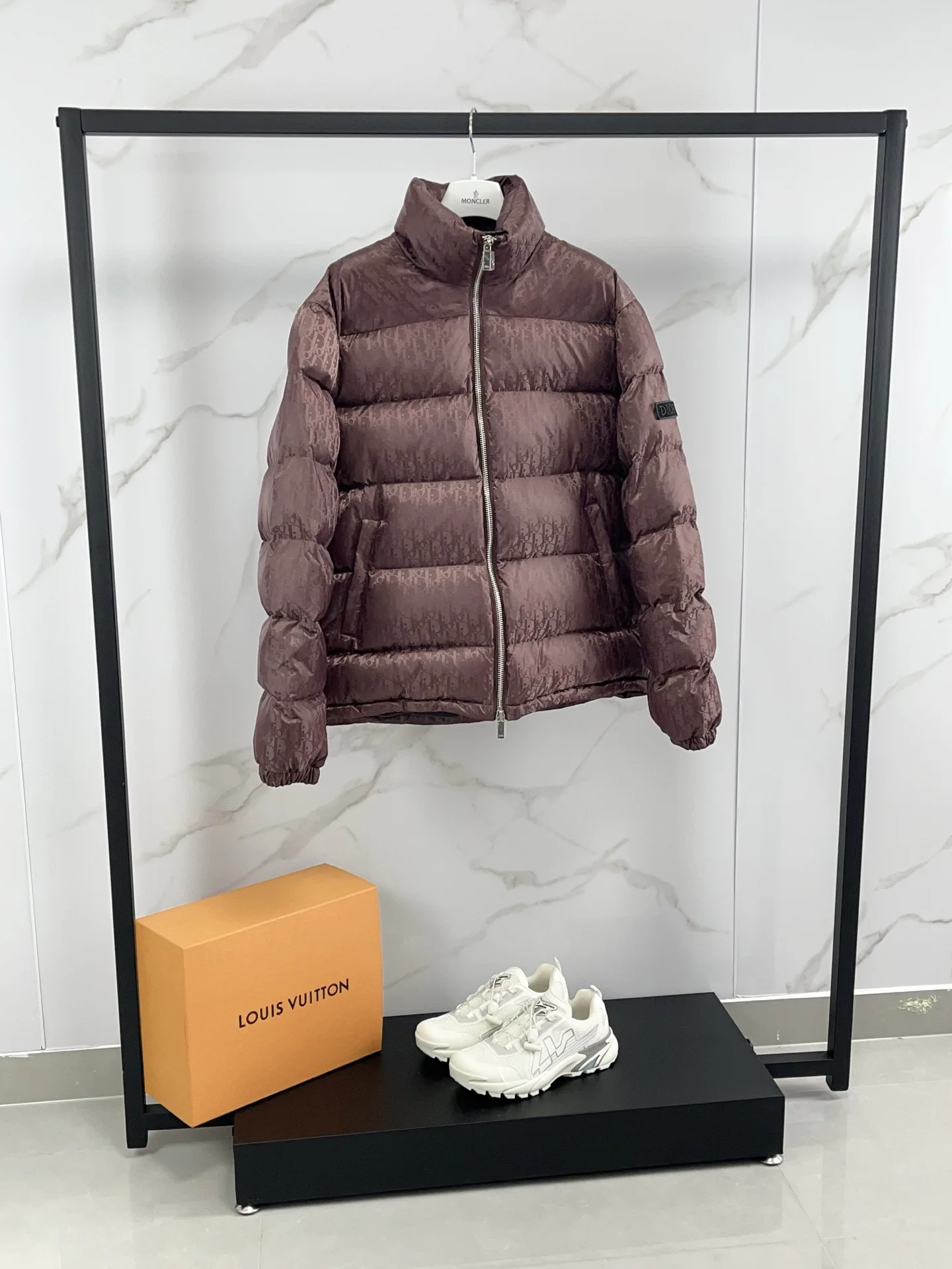 Куртки Женские Christian Dior 378433