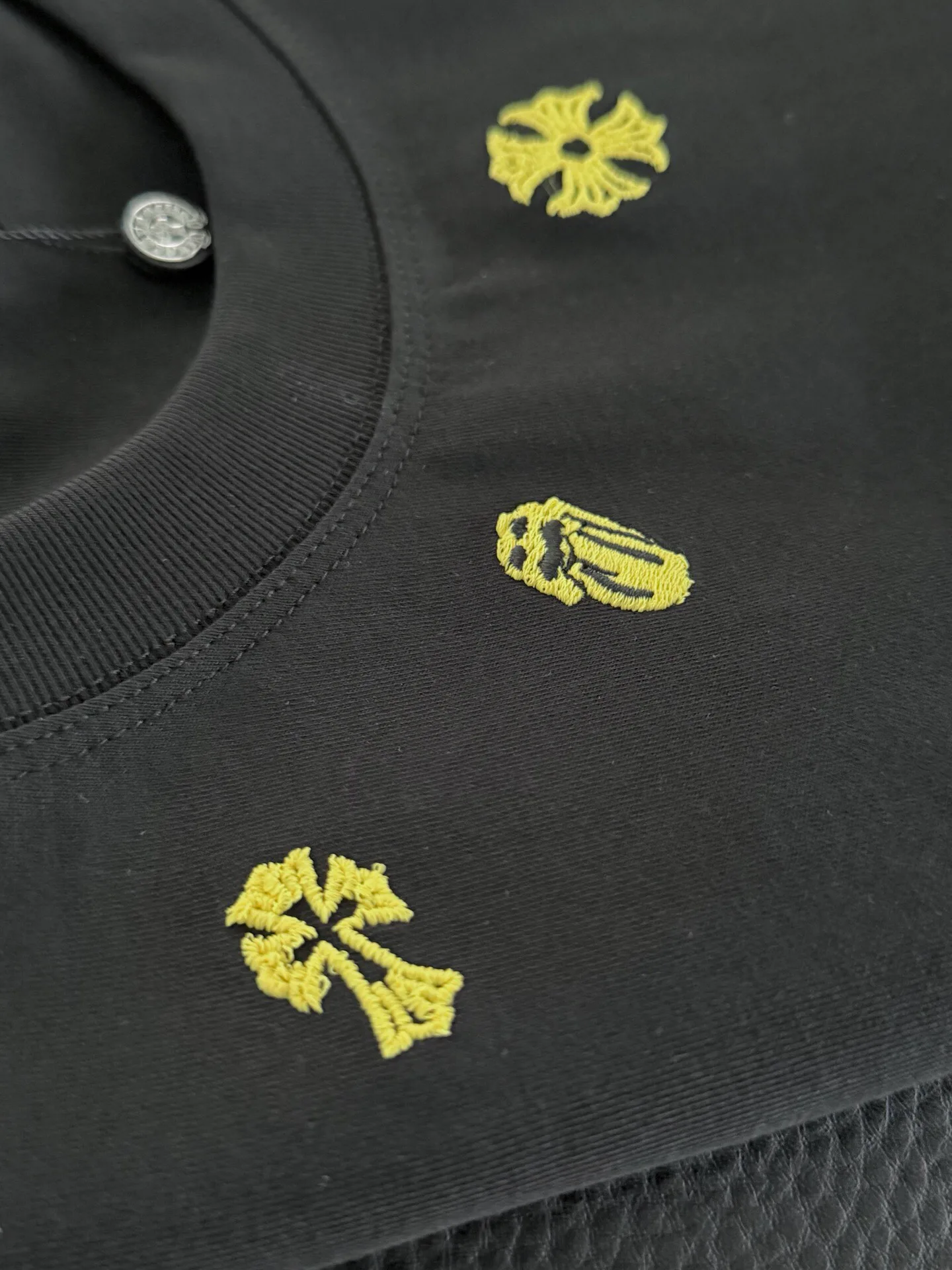 Футболки Женские Chrome Hearts 13432470