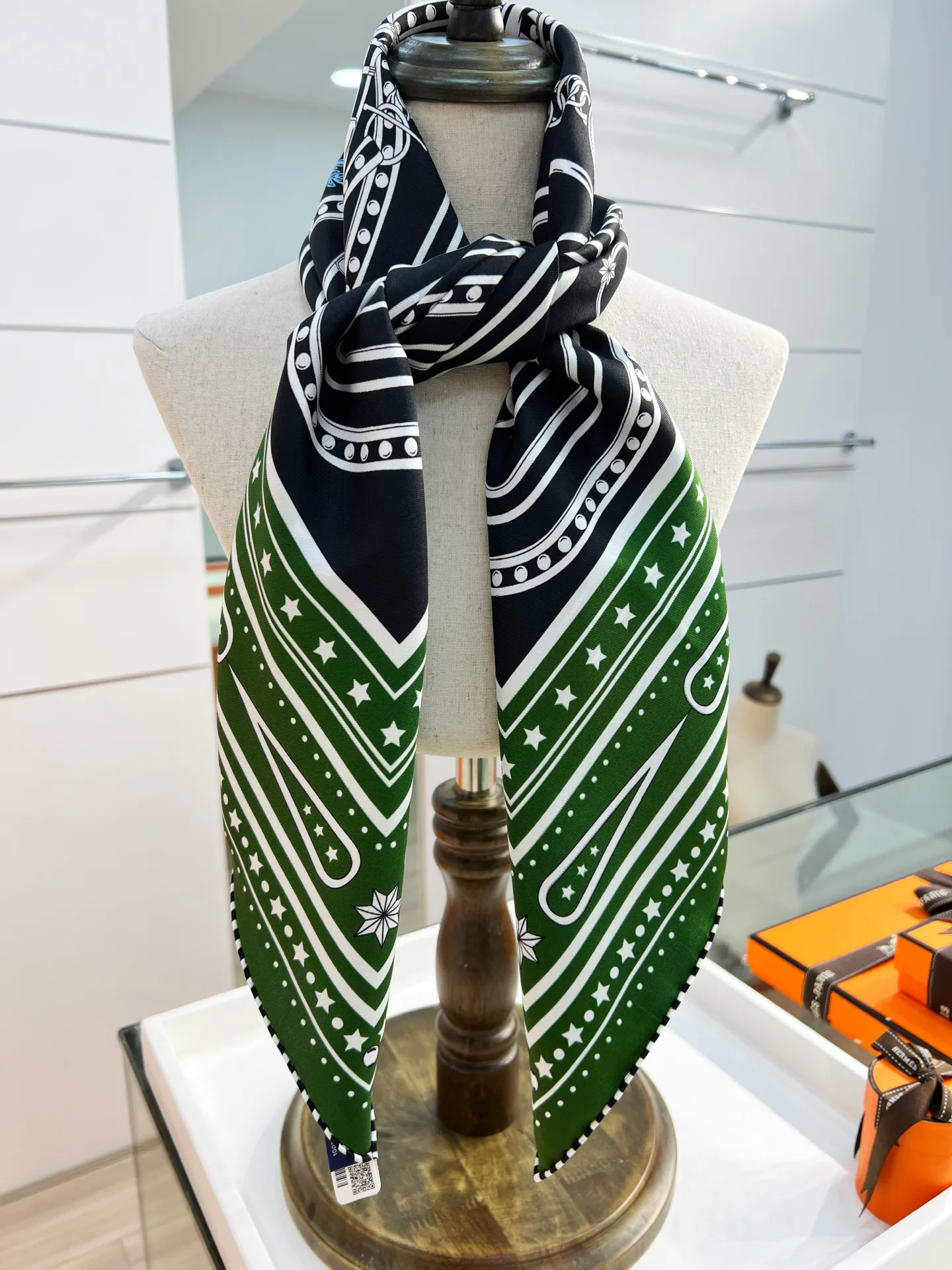 Платки Hermes 11852823