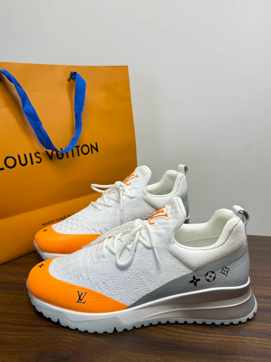 Кроссовки Мужские Louis Vuitton 19787656