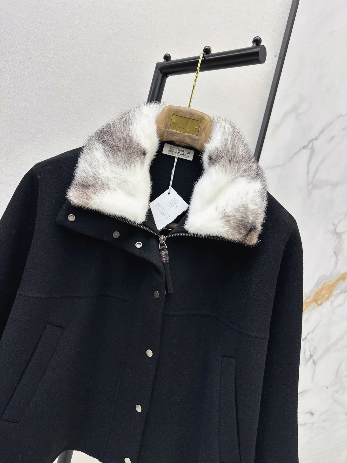 Куртки И Пуховики Женские Brunello Cucinelli 19485383