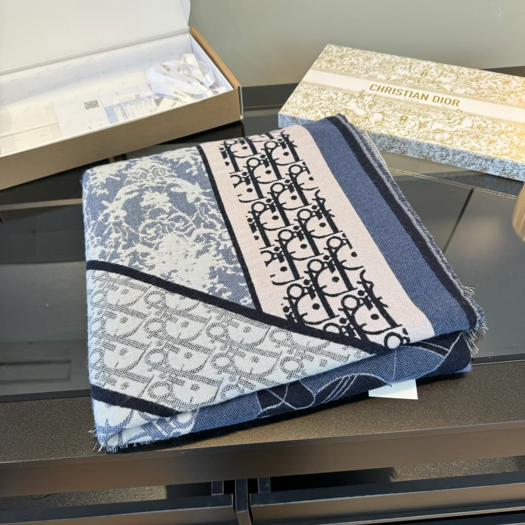 Платки Christian Dior 1813585