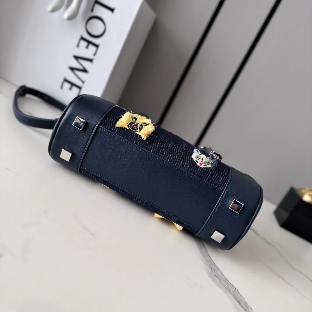 Классические Сумки Женские Loewe 6448015