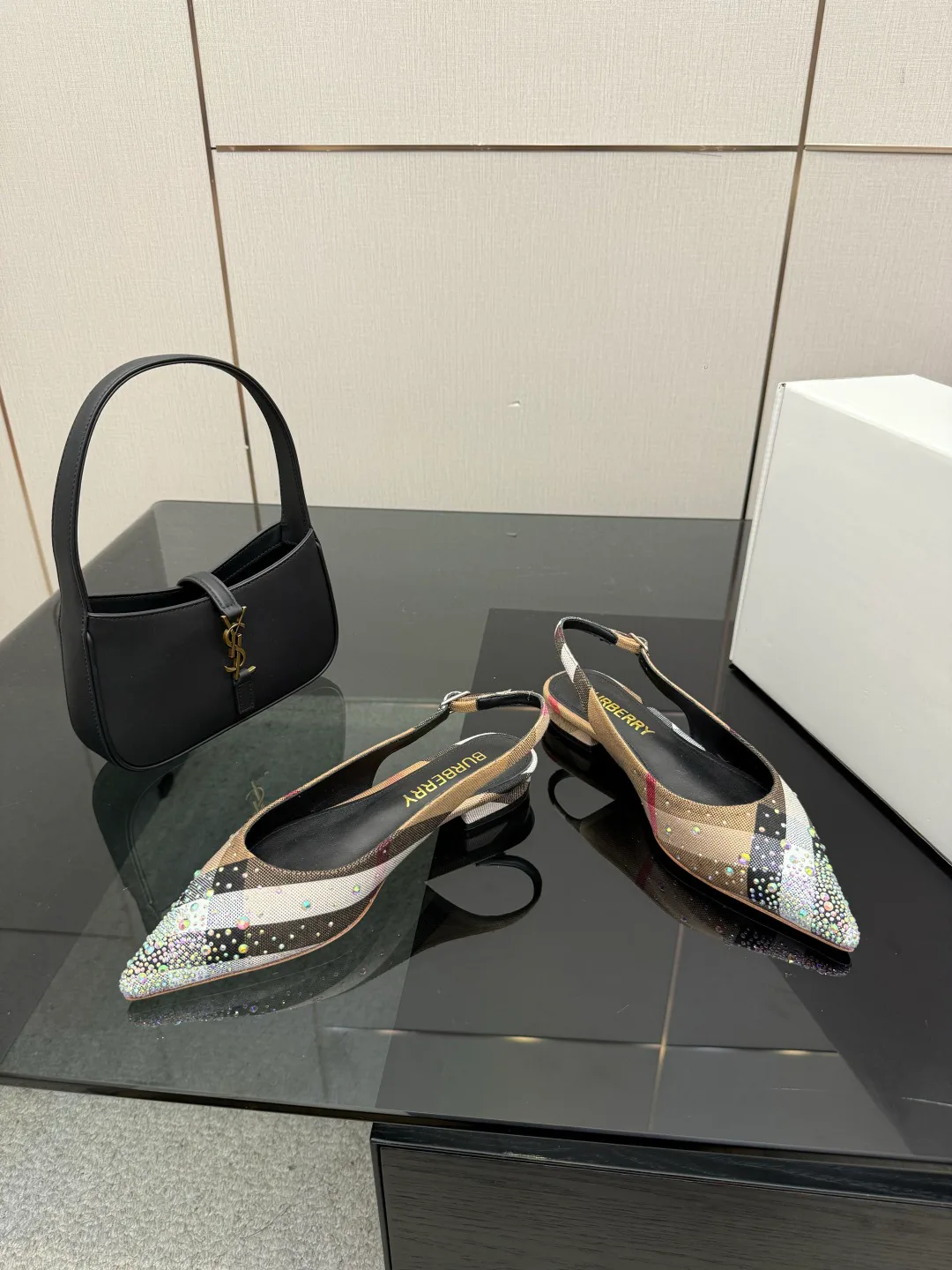 Туфли Женские Burberry 11096274