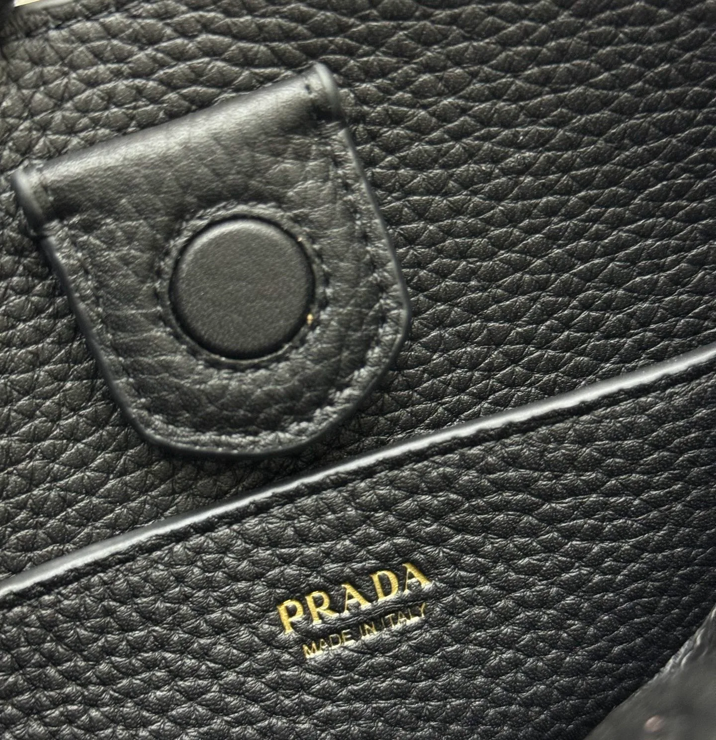 Сумки На Ремне Женские Fendi 14225460